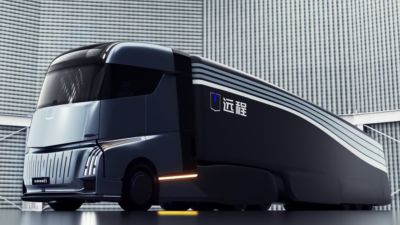 Chiński gigant samochodowy Geely wprowadzi na rynek elektryczny samochód ciężarowy jako konkurent Tesla Semi