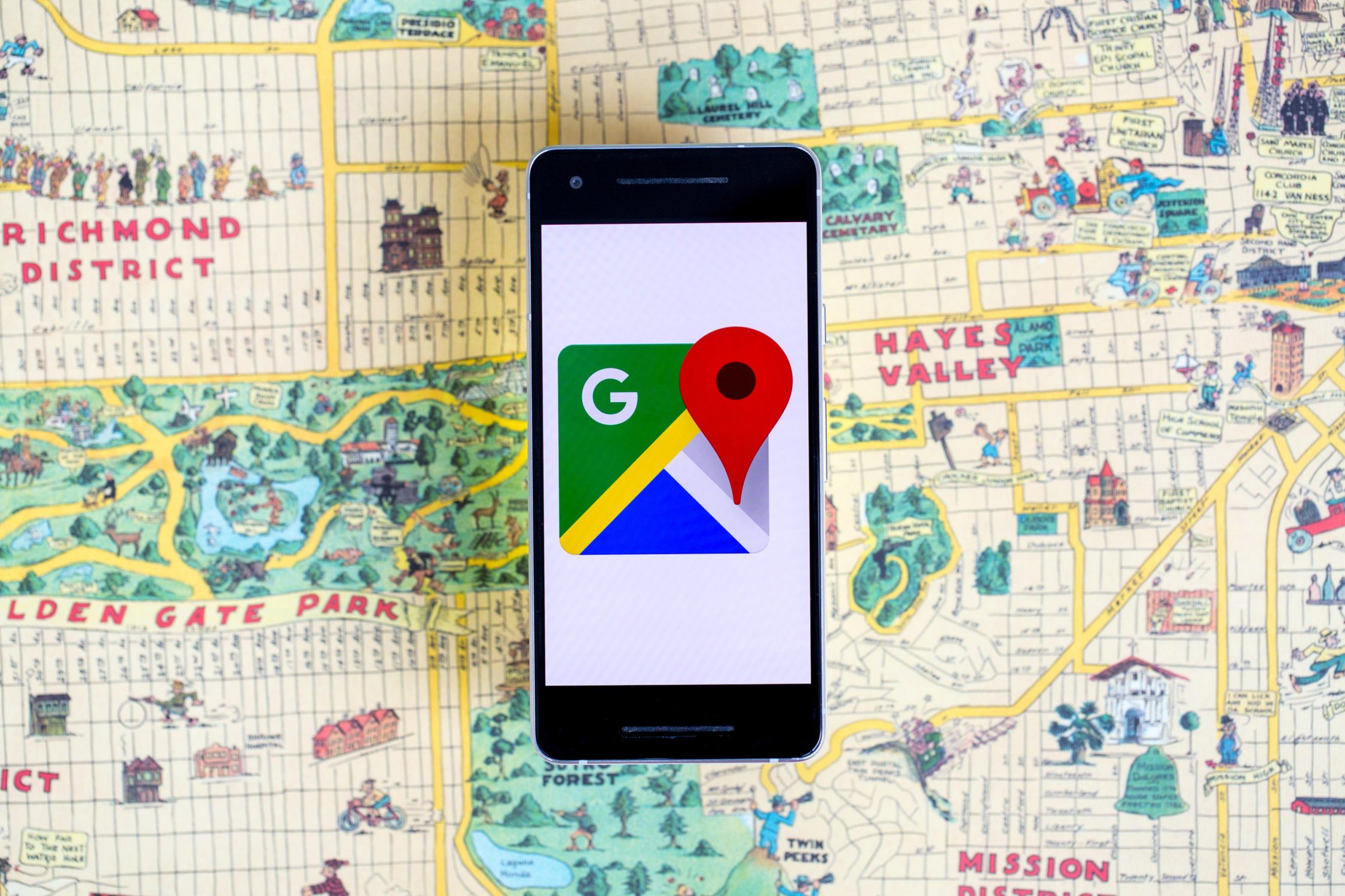 Po YouTube i Google Play: Mapy Google są w pierwszej trójce aplikacji z 10 miliardami pobrań