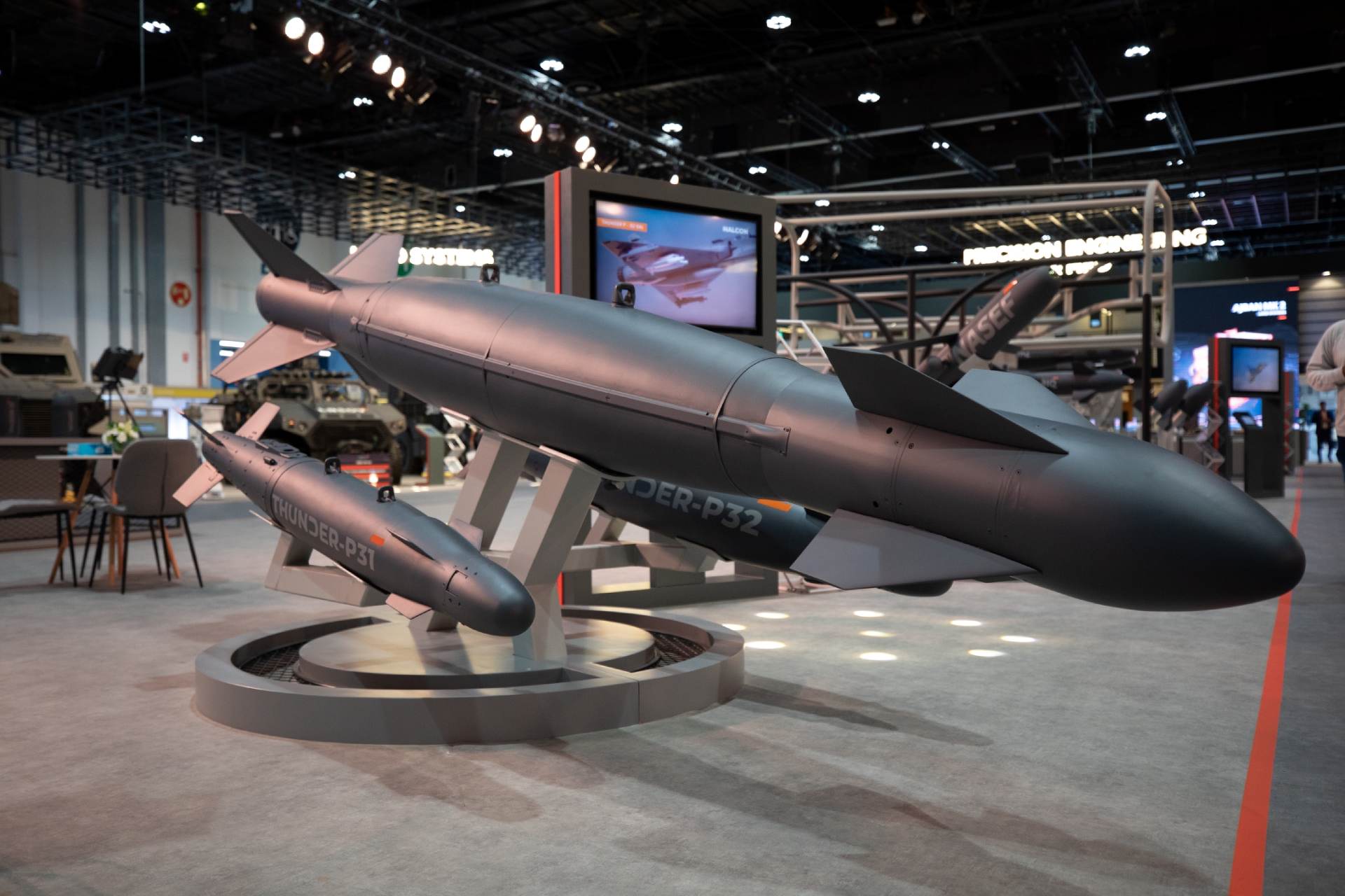 Edge otrzymał ponad 2,5 mld USD na dostawy dronów i rakiet dla sił powietrznych ZEA
