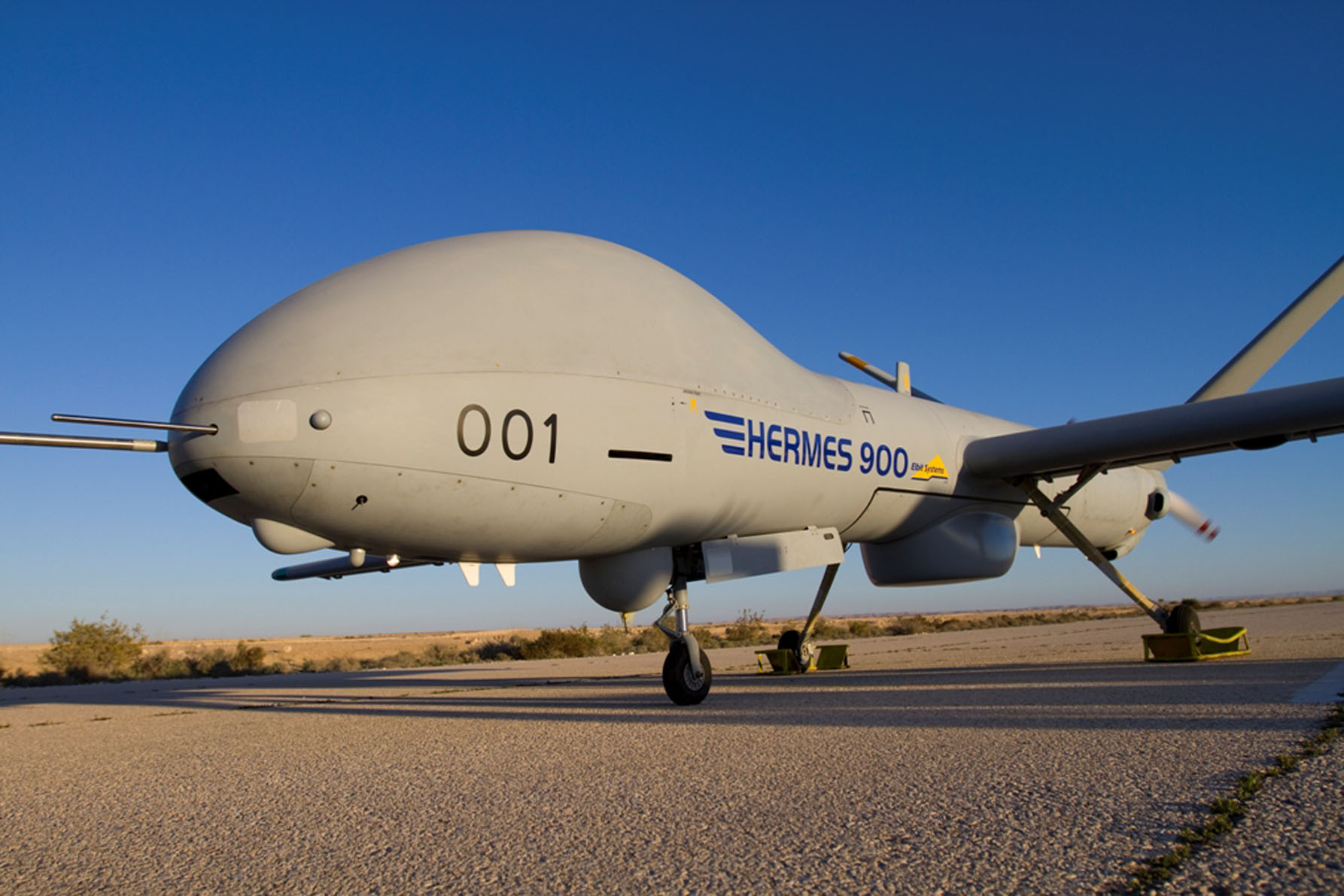 Szwajcaria po raz pierwszy pokazuje drony Hermes 900 Starliner, które mogą być wyposażone w rakiety powietrze-ziemia