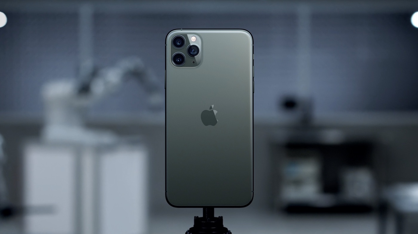 Odmowa od 3D Touch, stare ładowanie i dwie karty SIM: o czym Apple nie wspominał podczas prezentacji iPhone'a 11