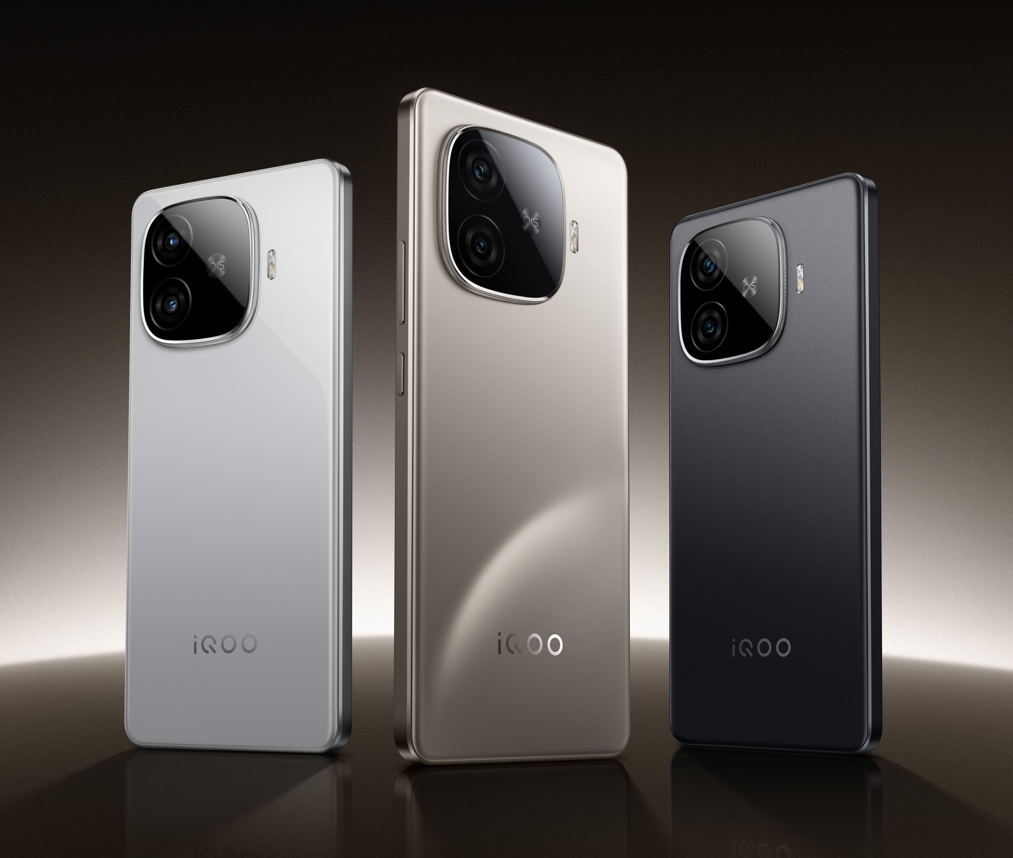 iQOO Z9 Turbo+: układ MediaTek Dimensity 9300+ i bateria 6400 mAh za 330 USD