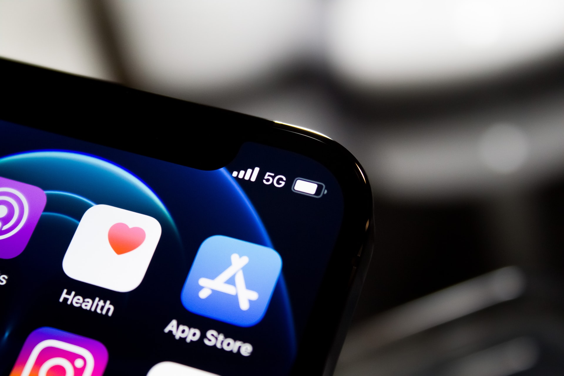 Apple zapowiada zmiany w App Store: nowe zasady komunikacji, Fundusz dla Małych Deweloperów i wiele więcej