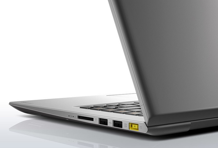 Firma Lenovo opatentowała elastyczny laptop z trzema wyświetlaczami
