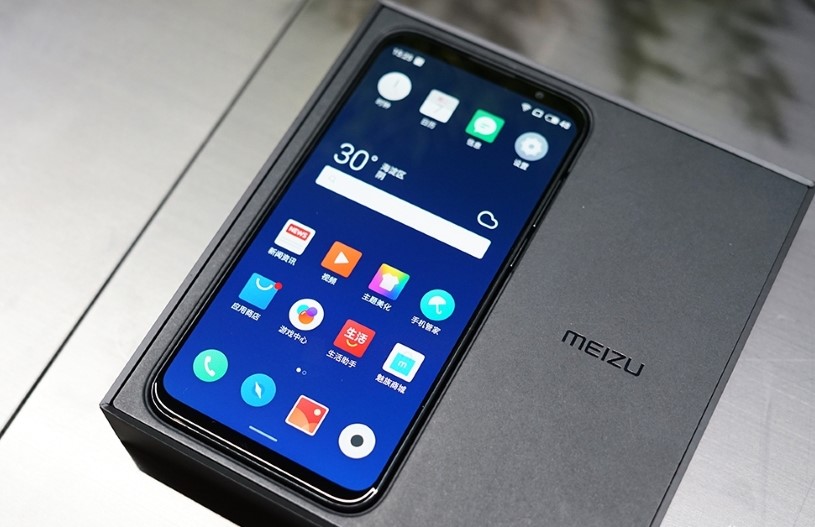 Meizu 16S zauważyli w Antutu: zdobył mniej "papug" niż Xiaomi Mi 9