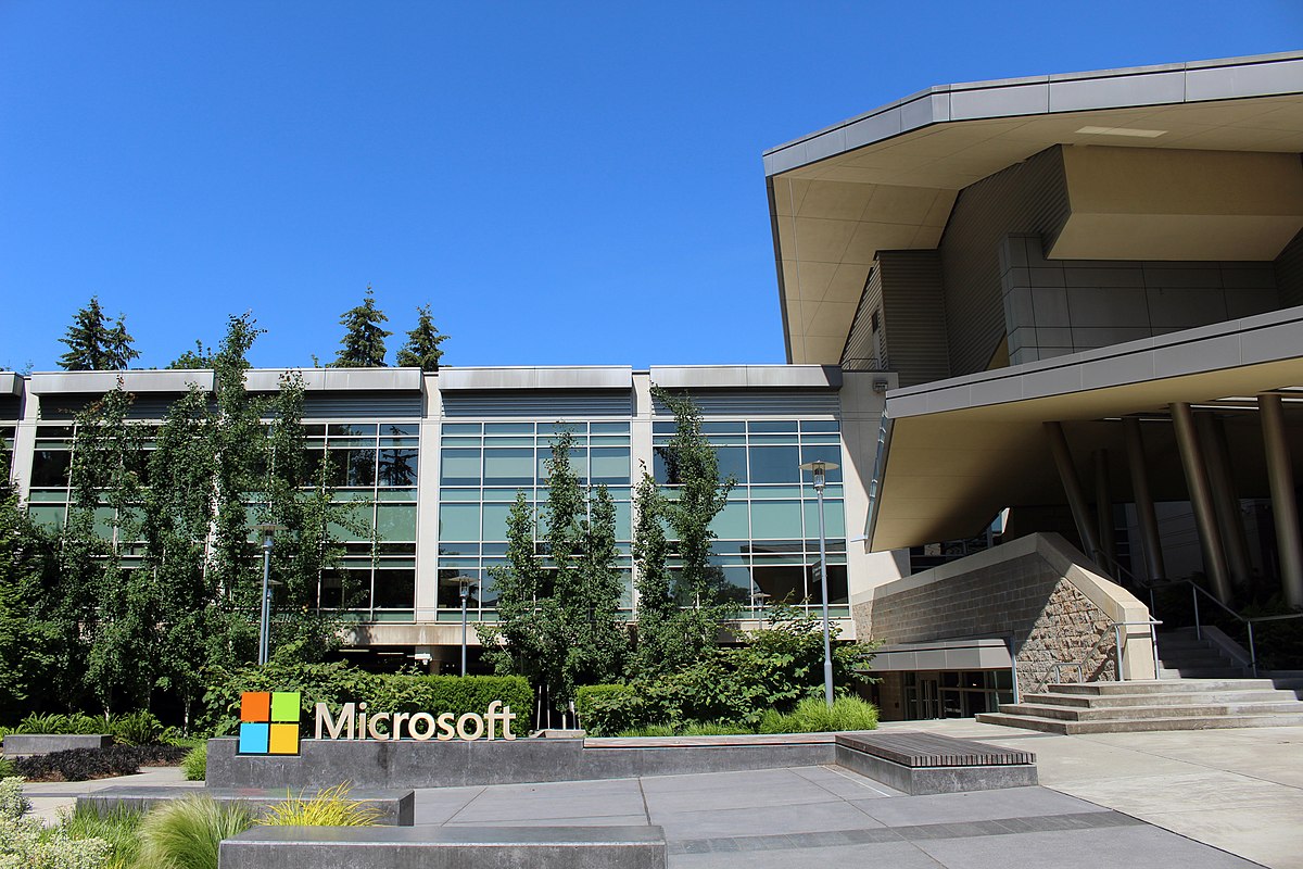 Pracownicy Microsoftu będą mogli brać nieograniczone urlopy