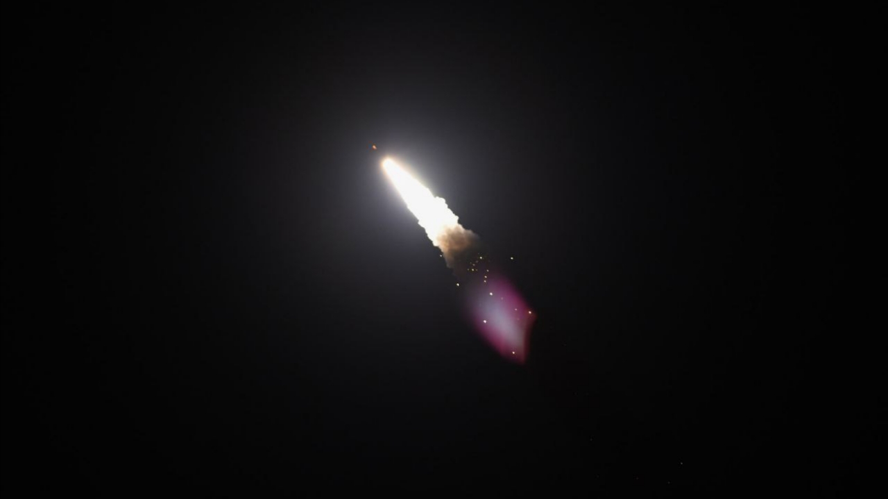 Równocześnie z wyborami prezydenckimi: USA wystrzeliwują rakietę balistyczną Minuteman III na Pacyfiku