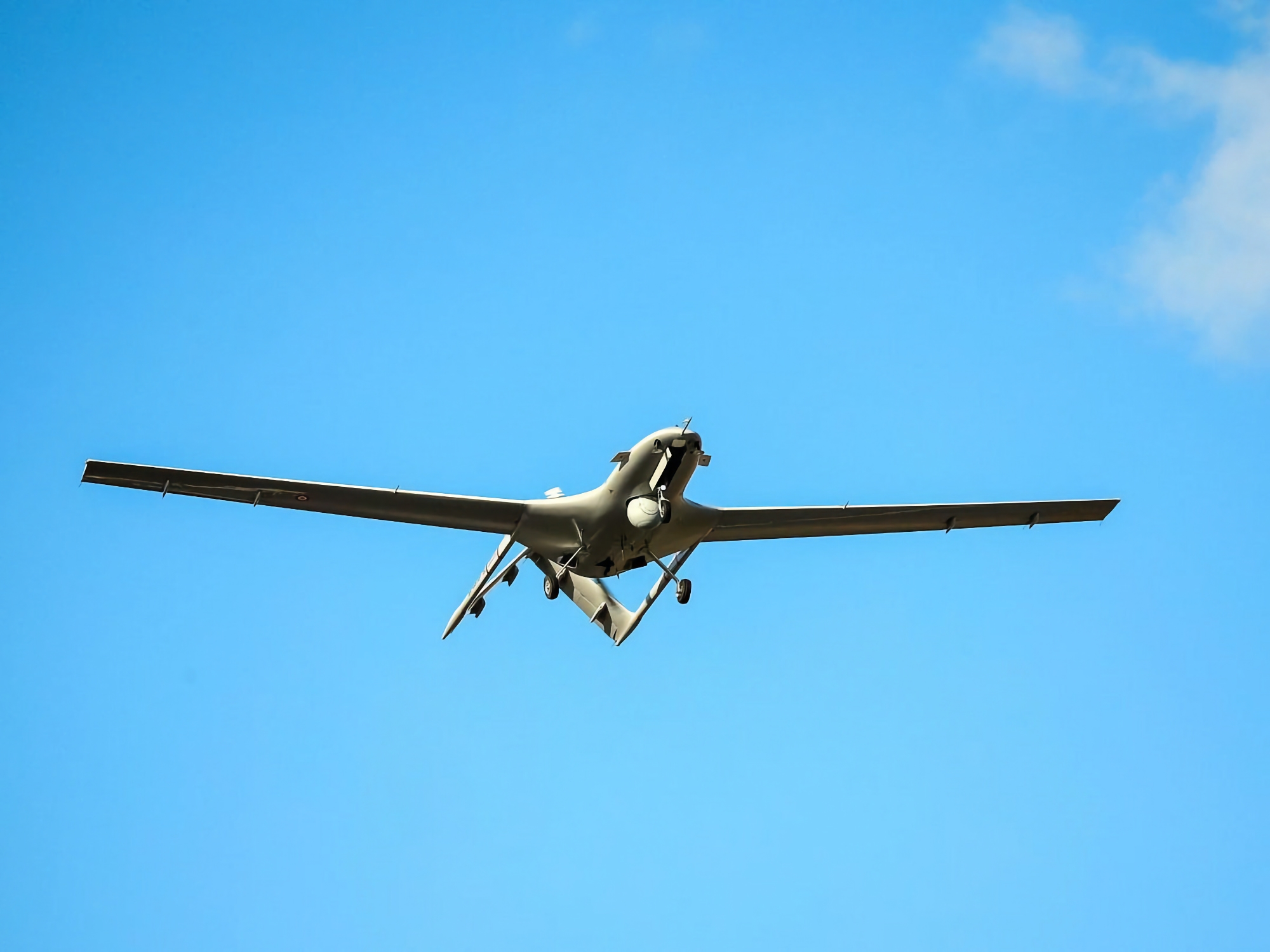 Ukraina rozpoczęła masową produkcję drona kamikadze, który może uderzać w cele znajdujące się w odległości do 1000 km.