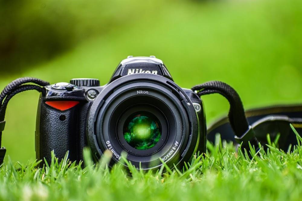 Nikon zamierza odejść z rynku lustrzanek i skupić się na modelach bezlusterkowych