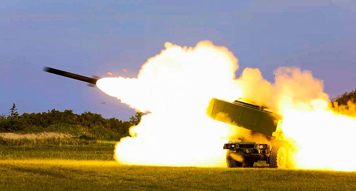 Filipiny chcą pocisków naddźwiękowych M142 HIMARS i BrahMos w ramach programu modernizacji armii