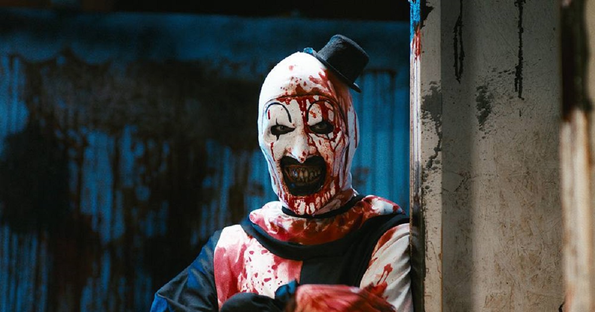 Reżyser przerażającego "Terrifier" ma zamiar rozszerzyć historię i stworzyć grę wideo o Art Clown, a także zaprezentować horror na żywo w Halloween Horror Nights