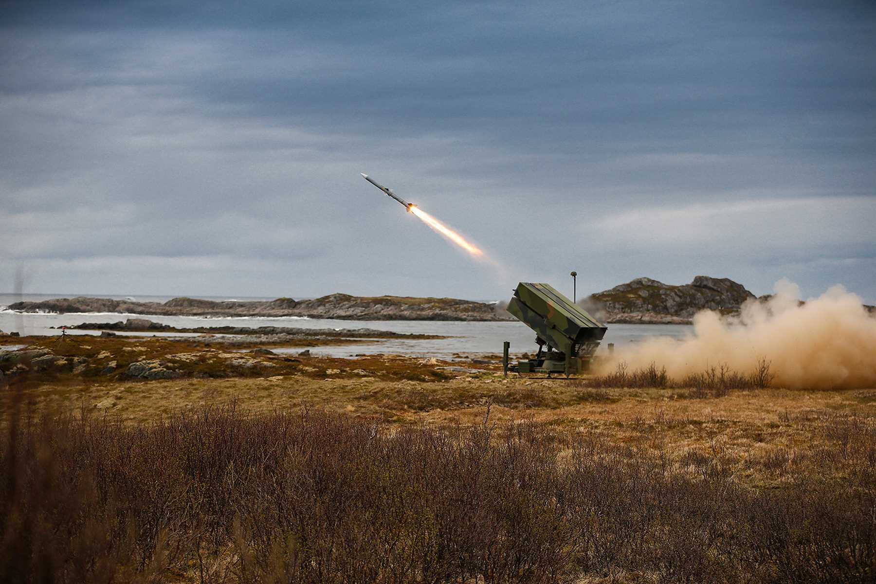 Kanada kupi baterię rakiet ziemia-powietrze NASAMS dla Ukrainy