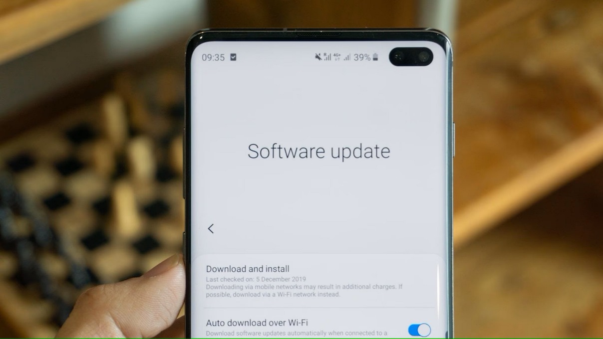 Ze względu na nową politykę Androida, Samsungowi trudniej będzie uniknąć płynnych aktualizacji swoich smartfonów