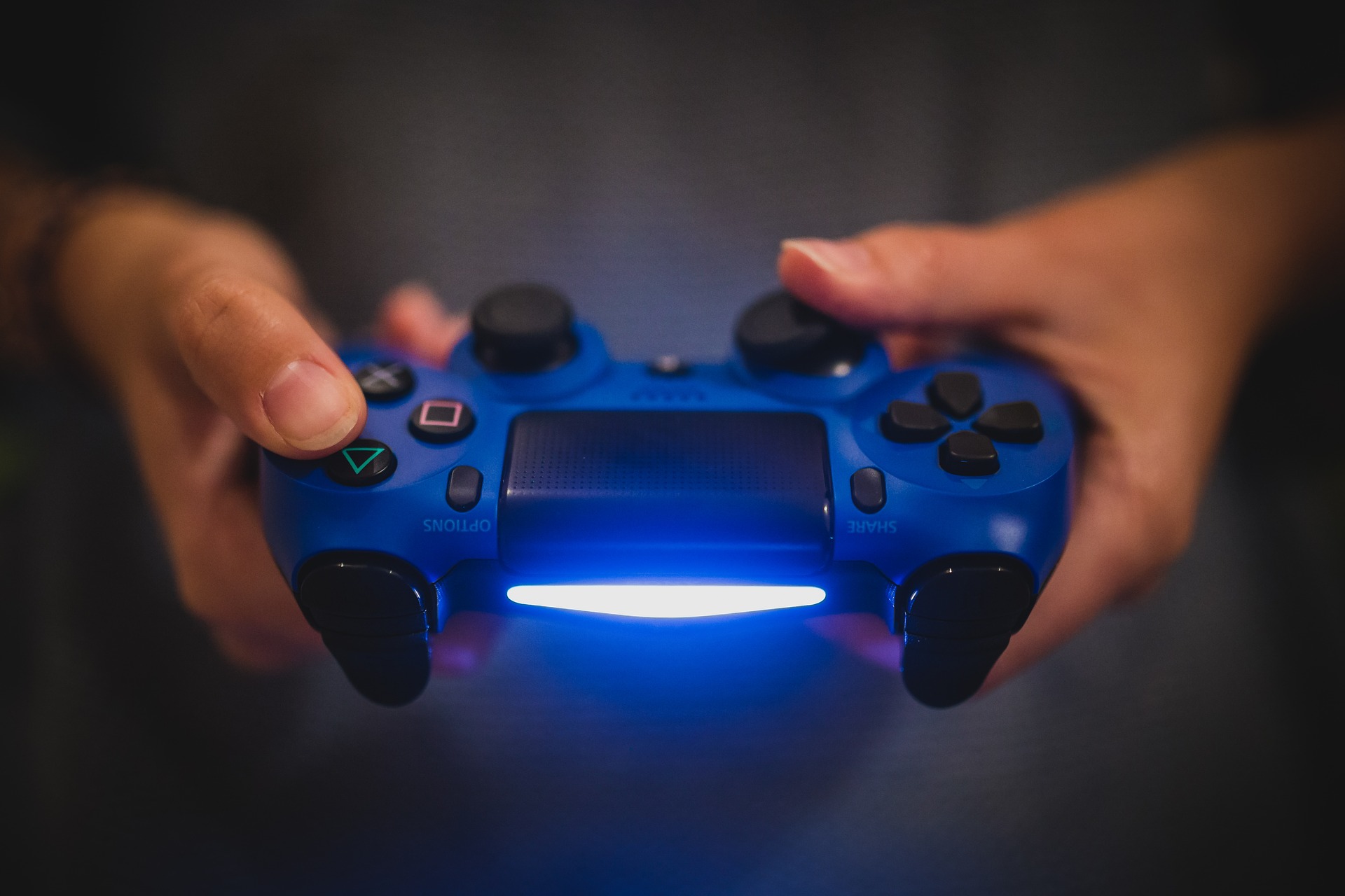 Właściciele PlayStation 5 i PS4 będą mogli grać razem z powodu kompatybilności wstecznej