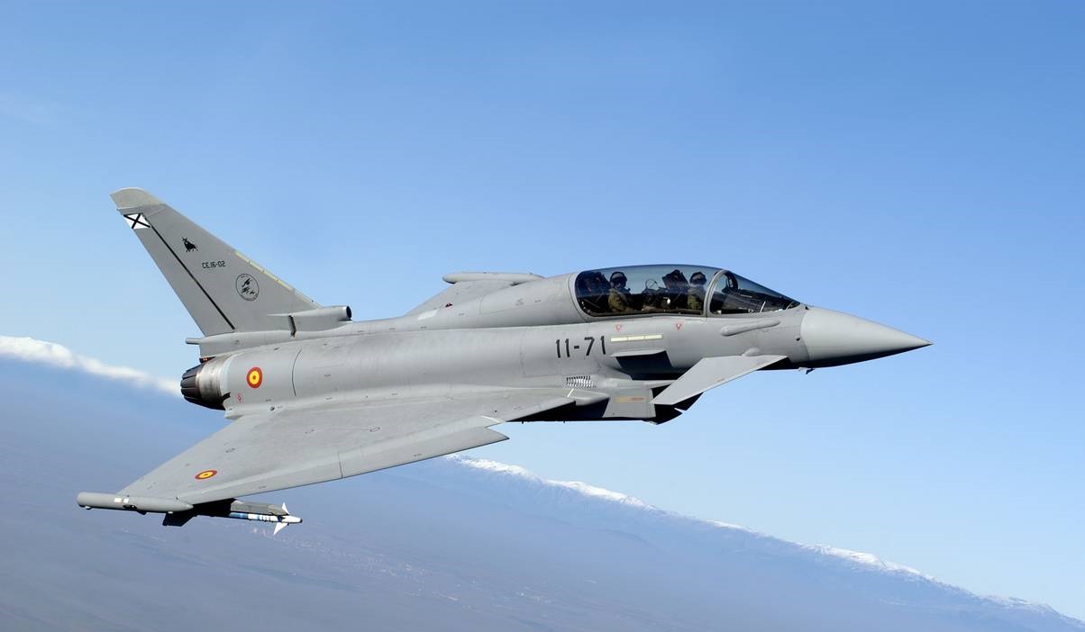 Hiszpania chce kupić więcej Eurofighterów Typhoon, jeśli 20 wcześniej zamówionych samolotów zostanie dostarczonych na czas