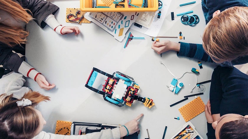 LEGO ogłosiła zestaw młodego twórcy robotów