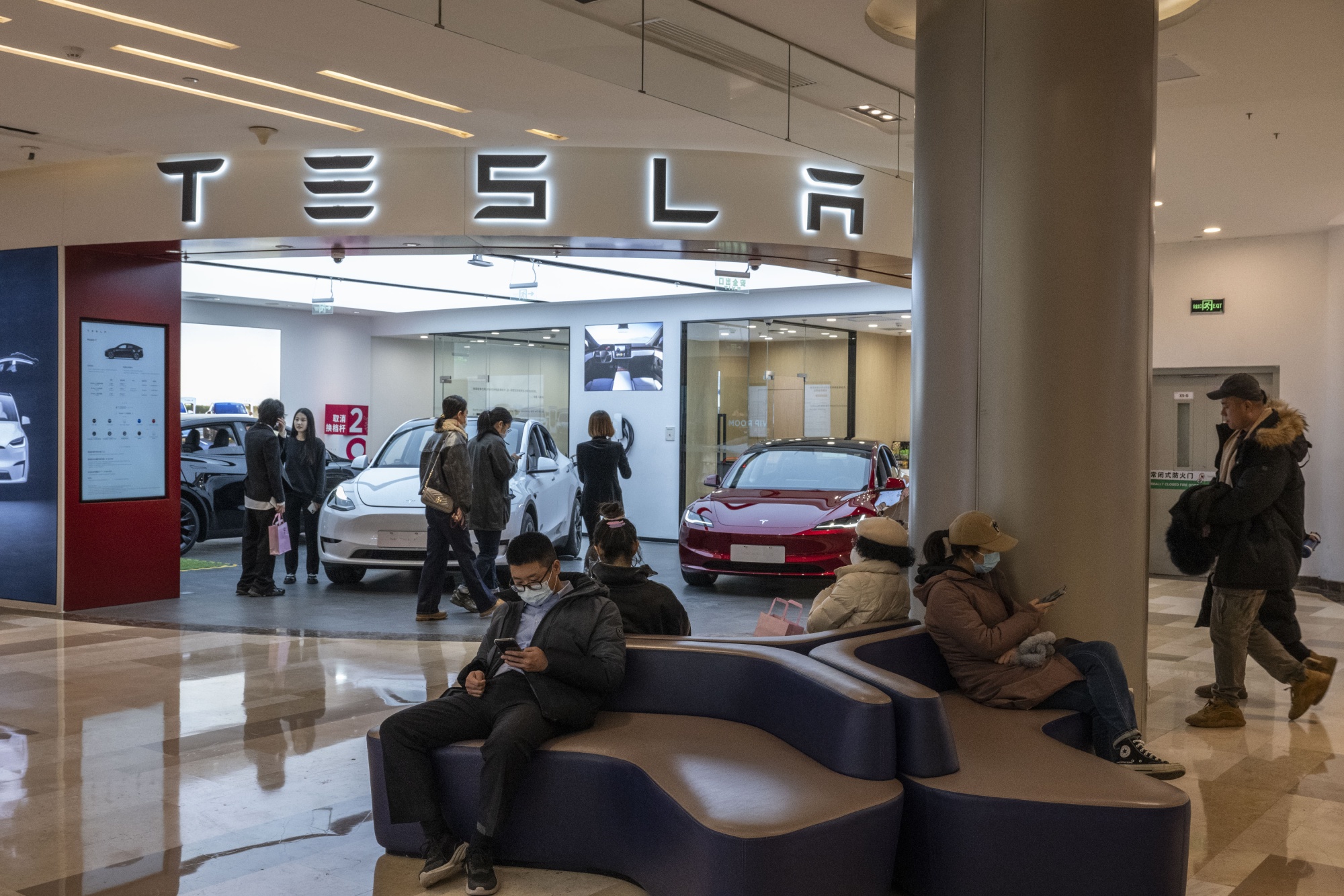 Tesla w Chinach wprowadziła bonusy, aby zwiększyć sprzedaż swoich samochodów elektrycznych 