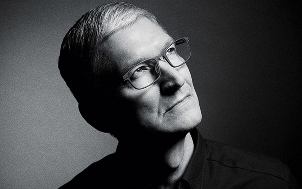 Tim Cook sprzedał akcje Apple o wartości ponad 750 mln dolarów