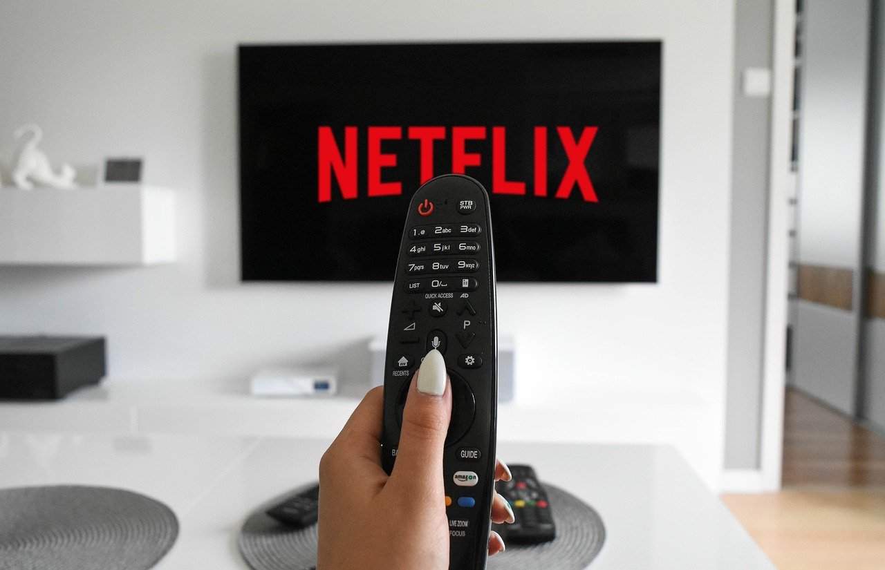 Wlatuj, spadła cena: Netflix znacząco obniżył koszt abonamentu na Ukrainie