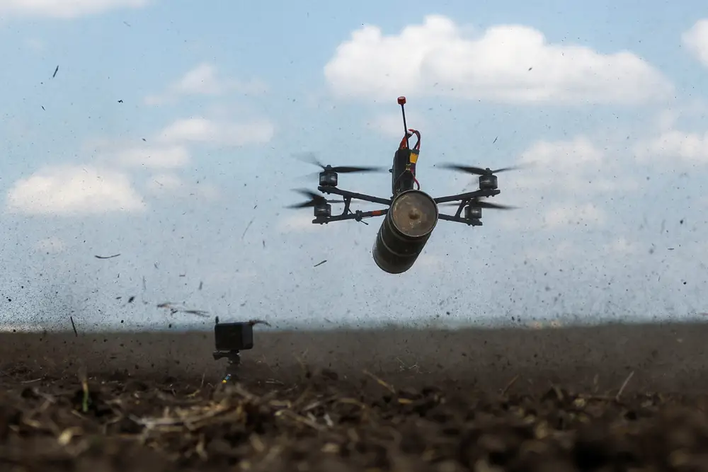 Ukraina otrzyma ponad 2500 dronów z Łotwy w ramach "koalicji dronowej"