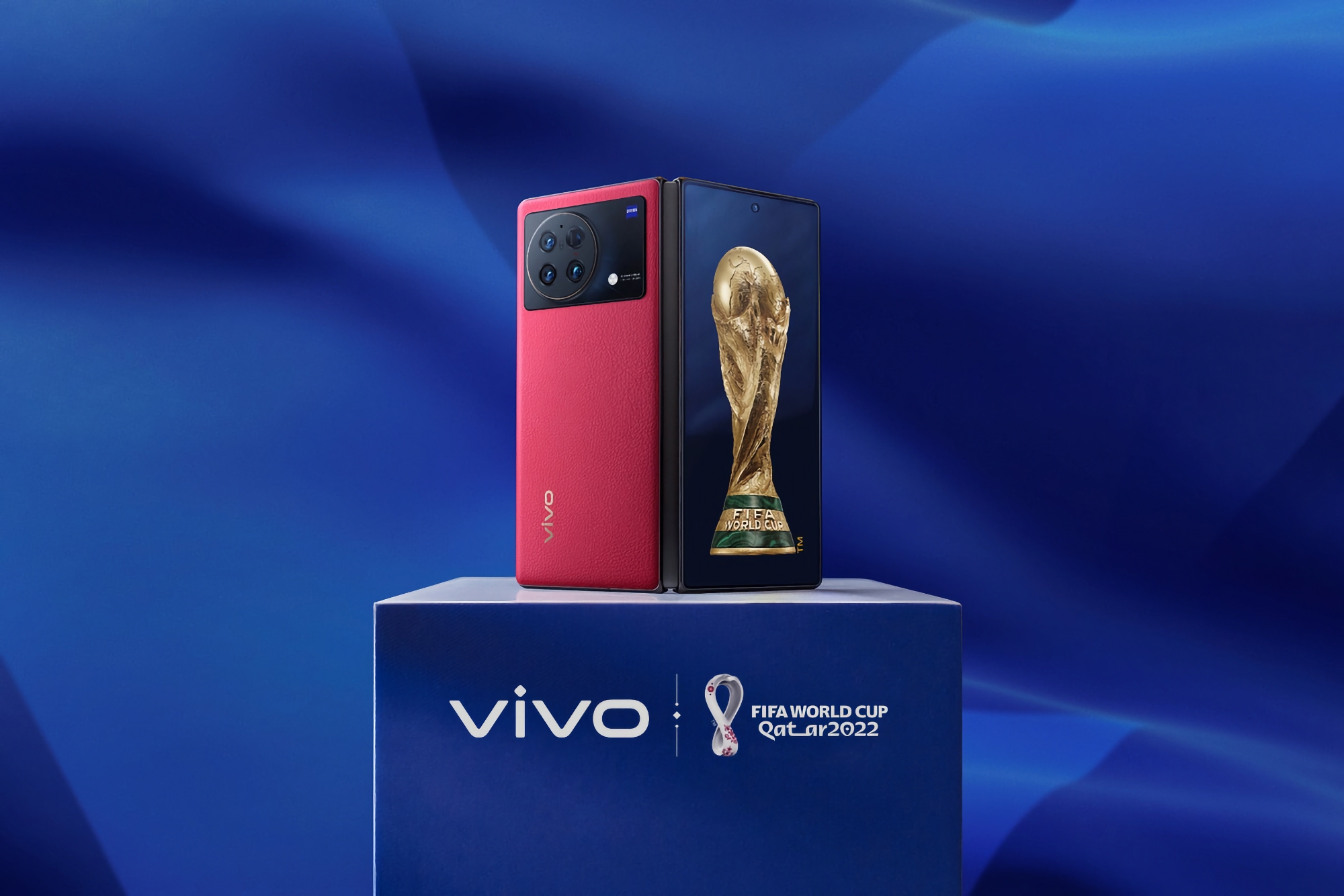 vivo X Fold+ to oficjalny składany smartfon Mistrzostw Świata FIFA w Katarze 2022