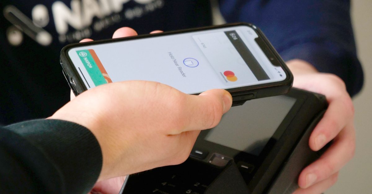 Trwająca awaria Apple Pay wpływa na użytkowników kart kredytowych i debetowych Mastercard [U: Naprawiono]