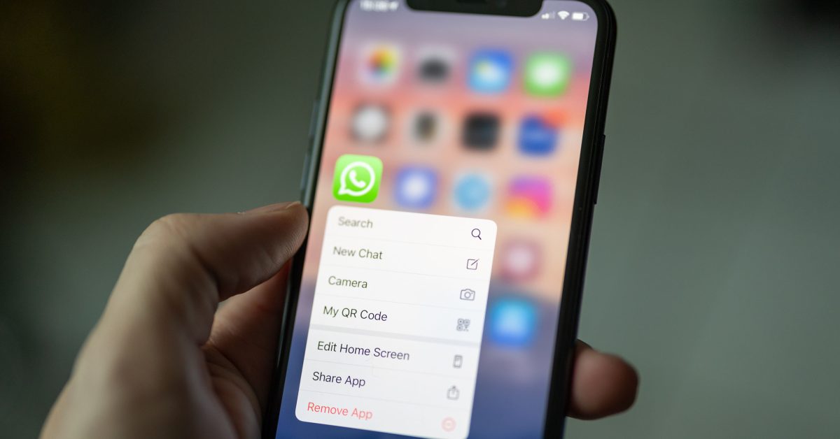WhatsApp na iOS obsługuje teraz grupowe połączenia głosowe do 32 uczestników. Reakcje będą dostępne wkrótce