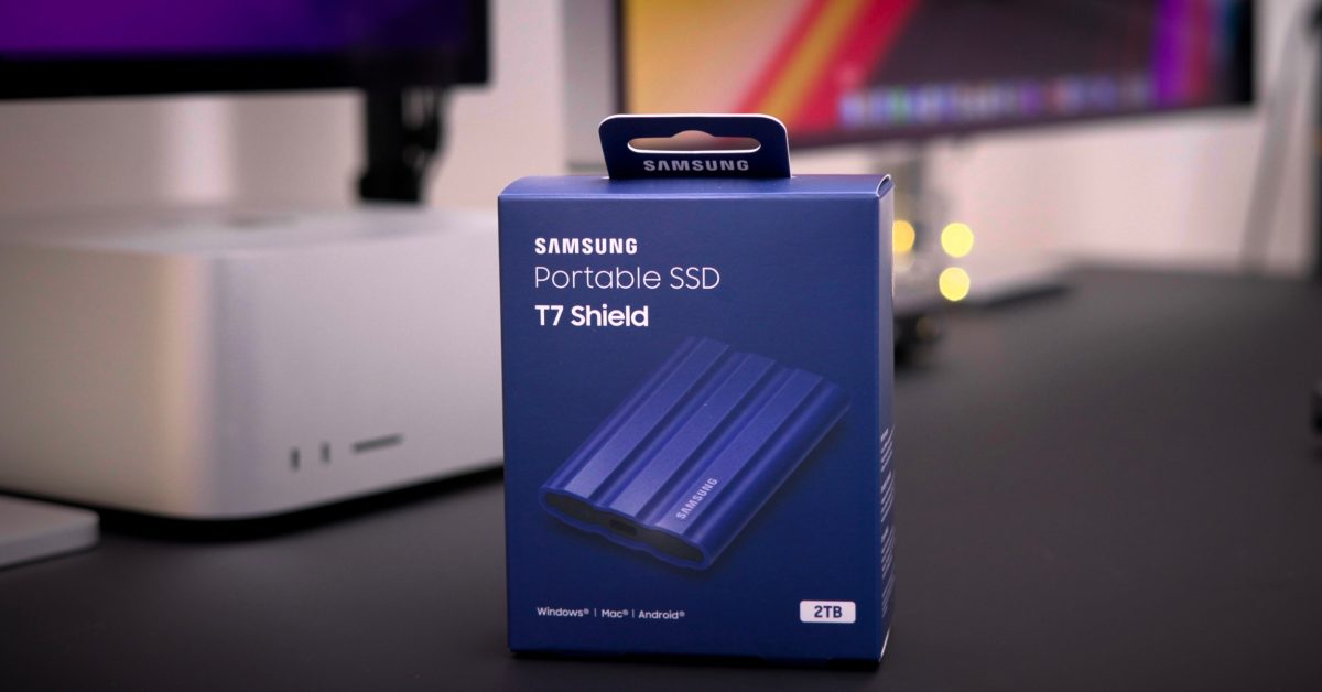 Samsung wprowadza na rynek nowy, wytrzymały przenośny dysk SSD T7 Shield z ochroną IP65 przed kurzem i wodą