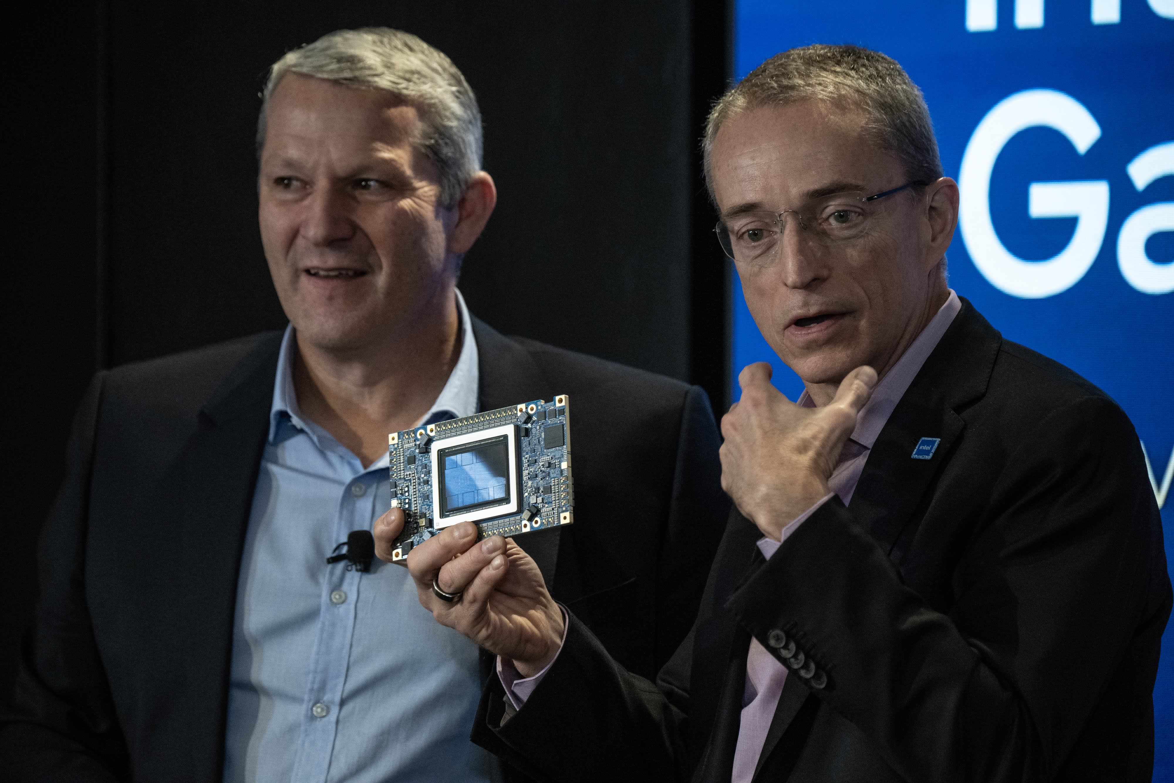 Intel zapowiada układ SI Gaudi3, który ma konkurować z NVIDIA i AMD