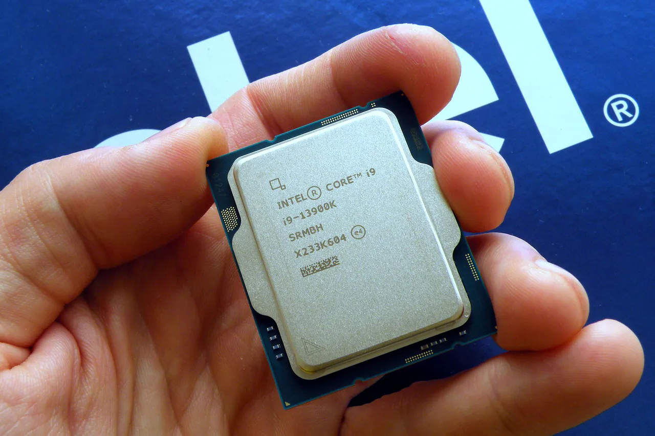 Intel Core i9-13900K bije światowy rekord overclockingu dla procesorów konsumenckich, który utrzymywał się przez ponad osiem lat