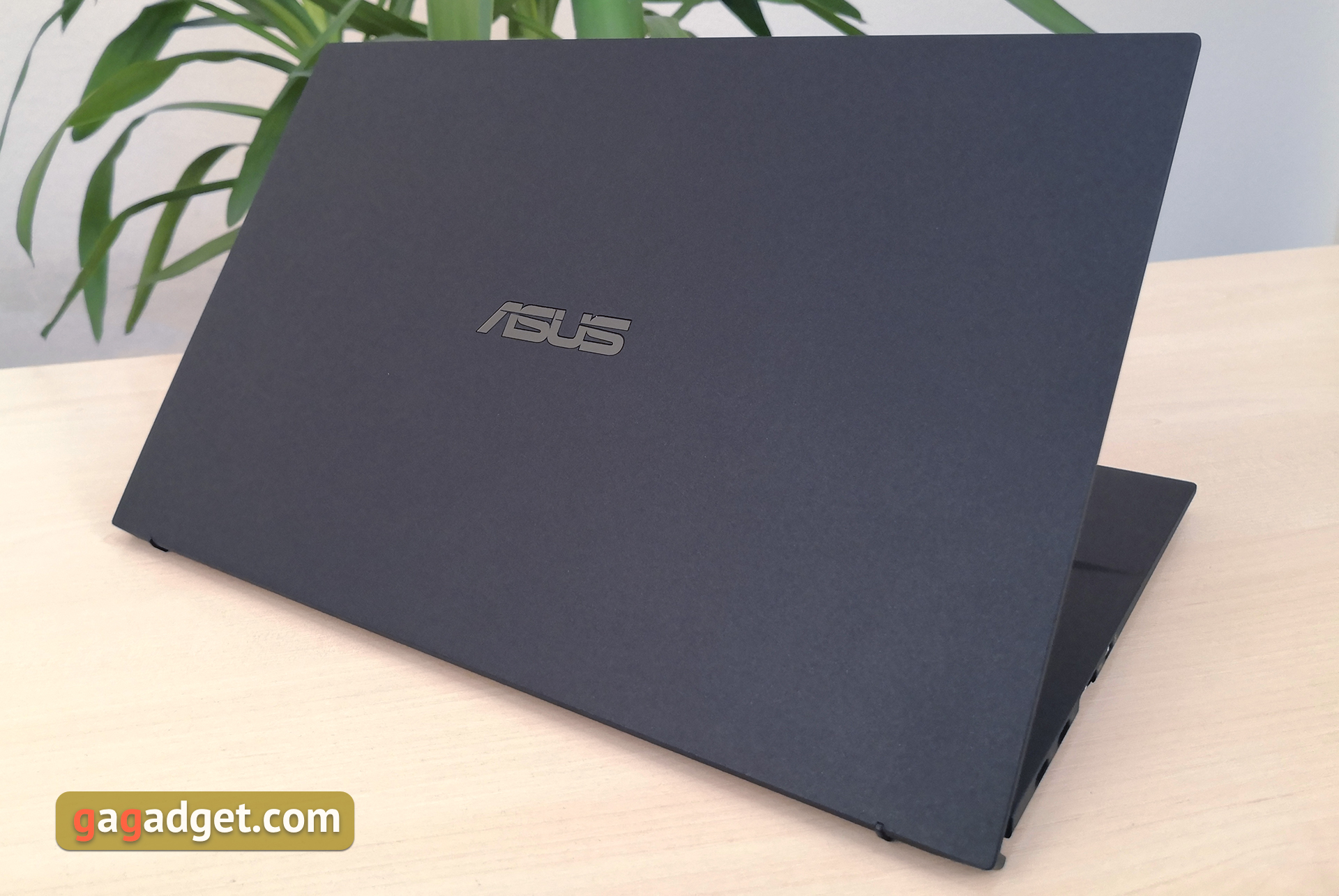 Recenzja ASUS ExpertBook B9450: ultralekki wymarzony notebook biznesowy o fantastycznej żywotności baterii-6
