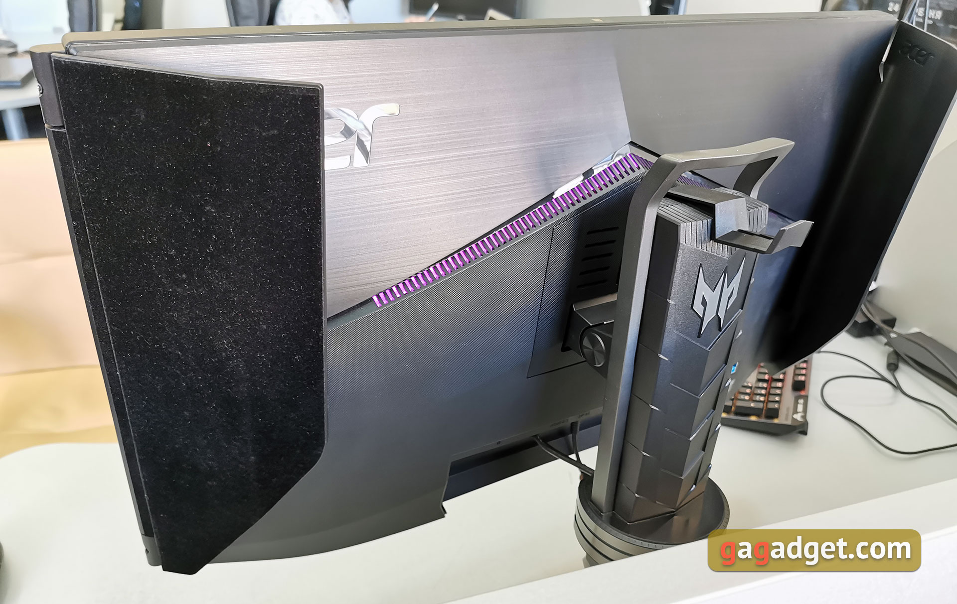 Recenzja Acer Predator X27: wymażony monitor do gier-38