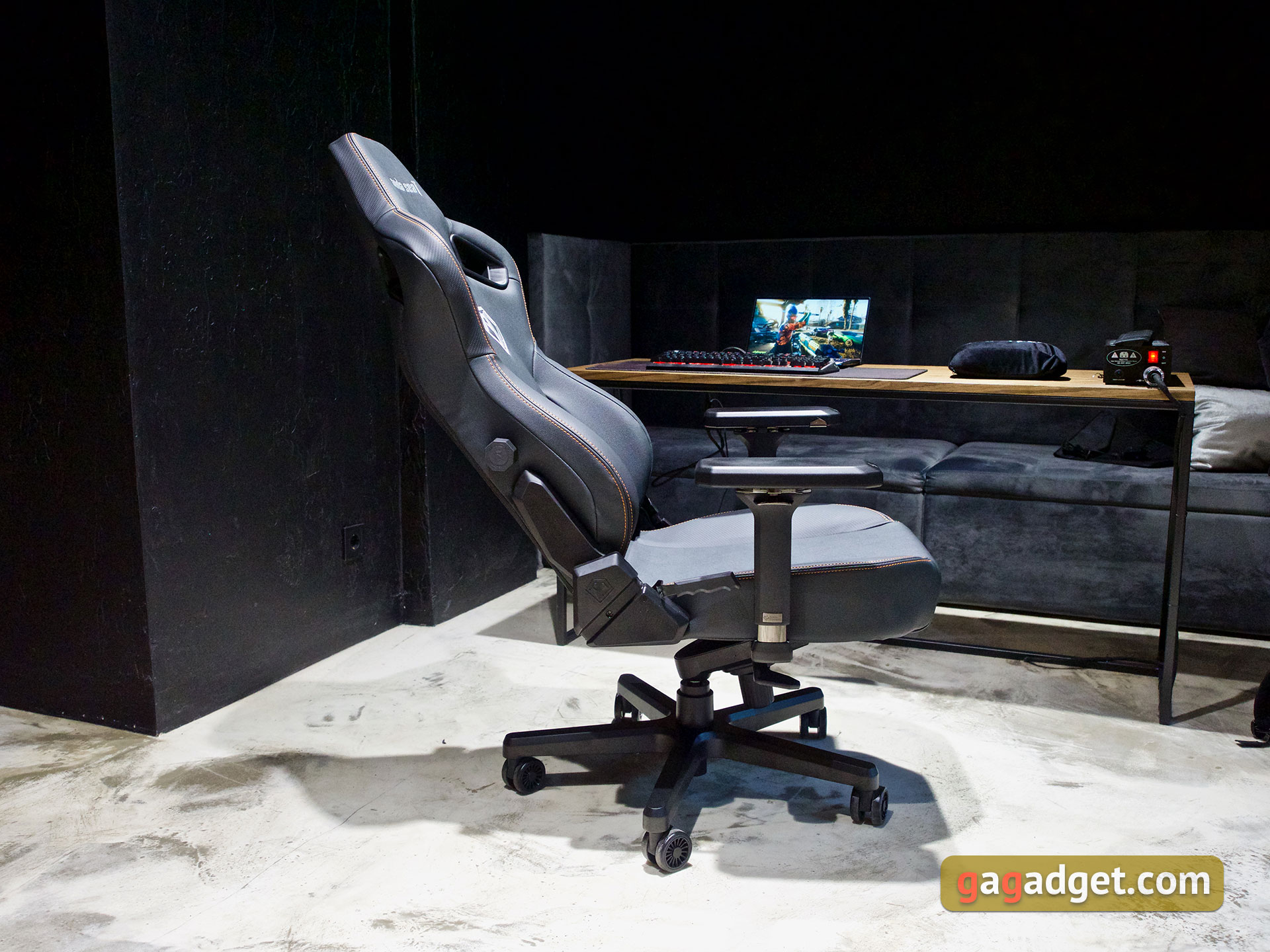 Tron do gier: recenzja fotela do gier Anda Seat Kaiser 3 XL-55