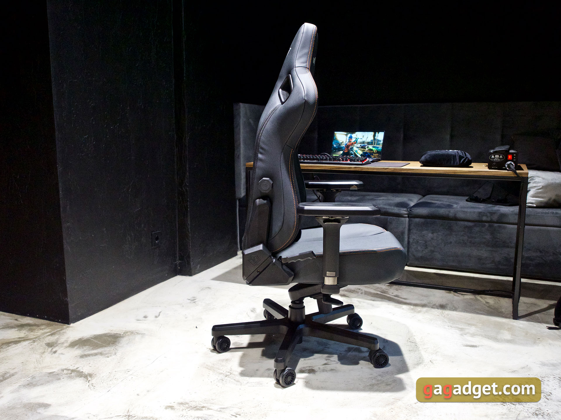 Tron do gier: recenzja fotela do gier Anda Seat Kaiser 3 XL-57