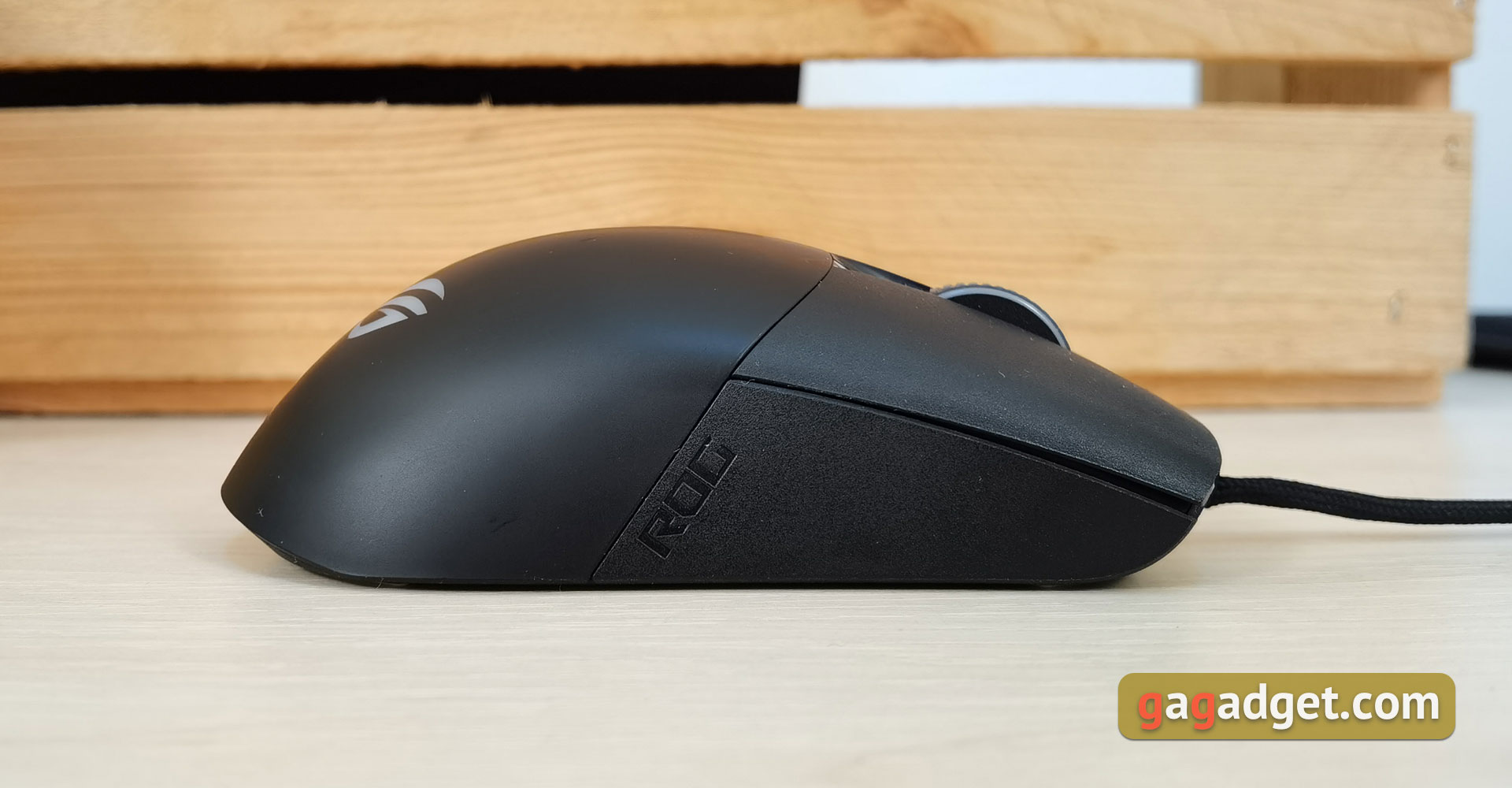 Recenzja ASUS ROG Keris: Ultralekka gamingowa mysz z szybkim czujnikiem -9