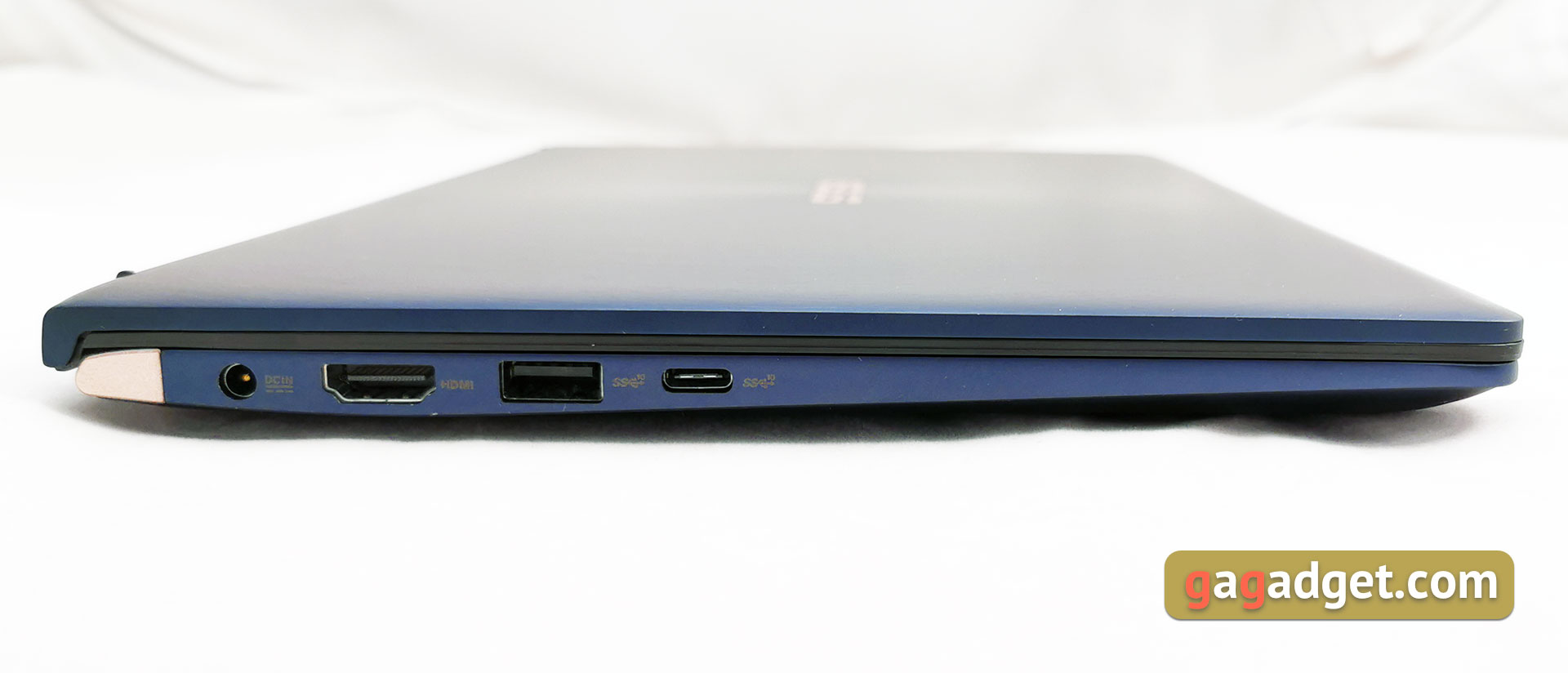 Przegląd ASUS ZenBook 13 UX333FN: mobilność i wydajność-10
