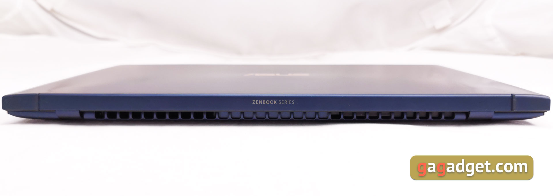 Przegląd ASUS ZenBook 13 UX333FN: mobilność i wydajność-13