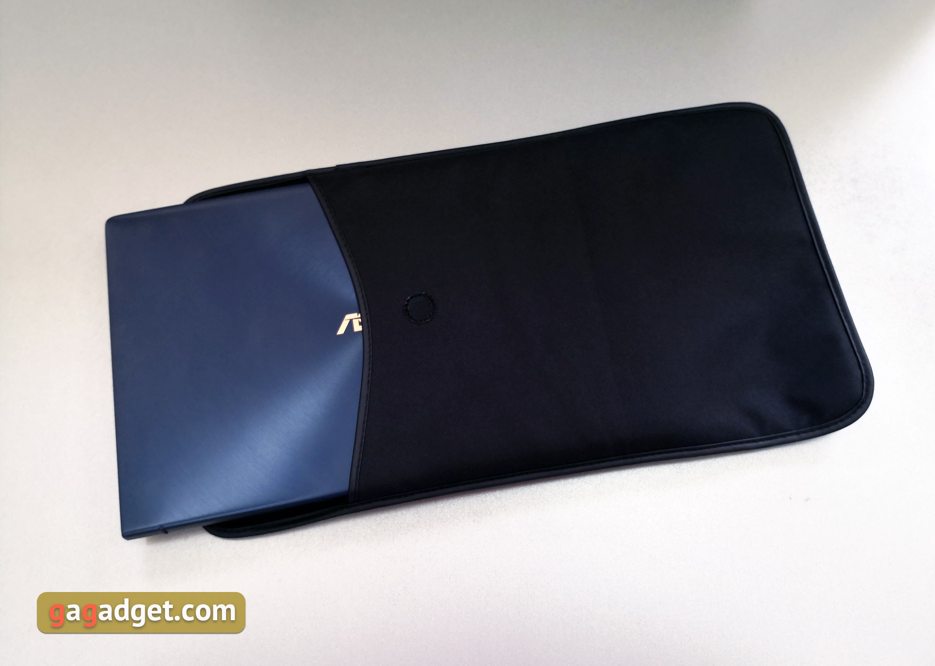 Recenzja ASUS ZenBook 14 UX434FN: ultraprzenośny laptop z ekranem dotykowym zamiast touchpada-4