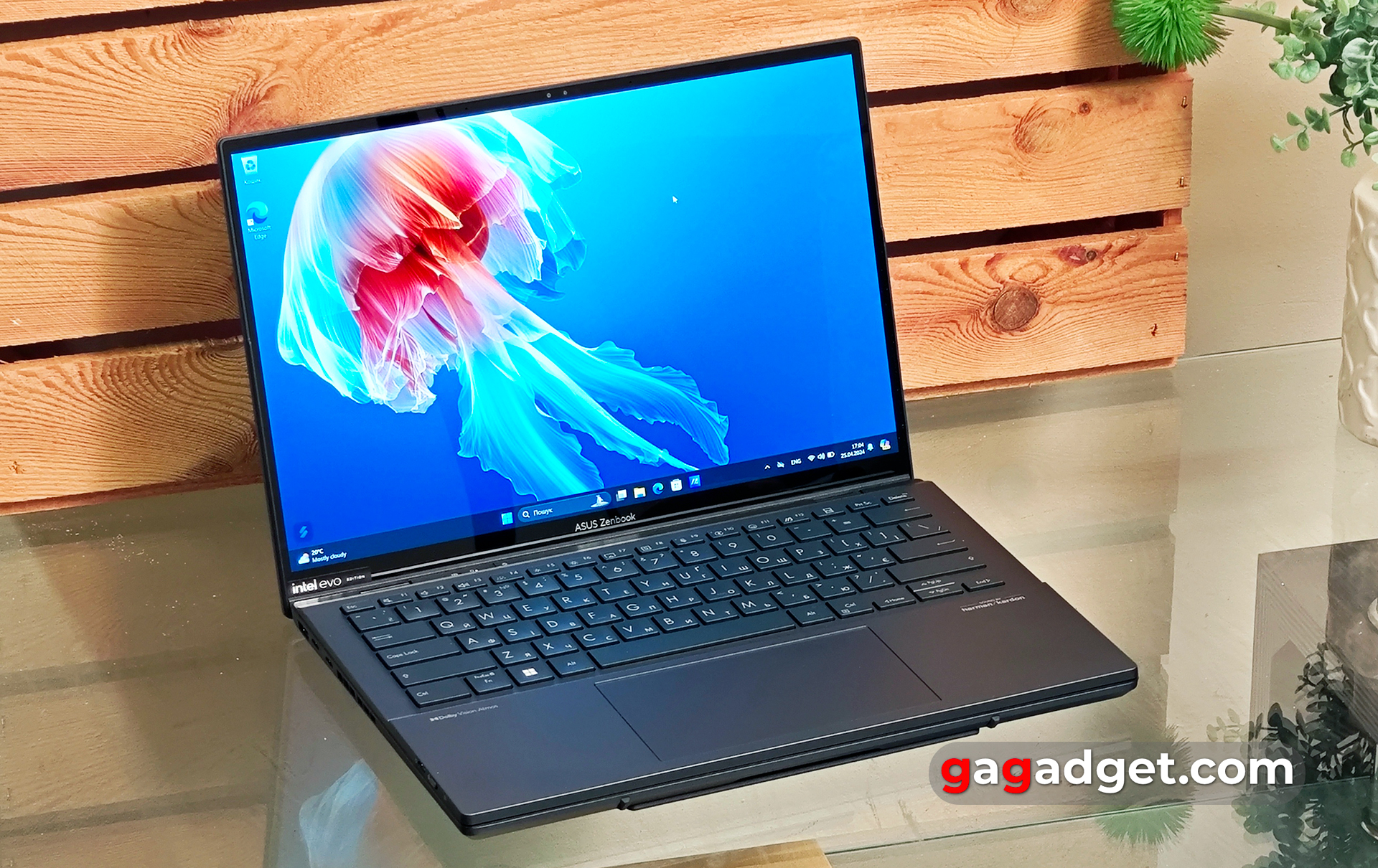 Recenzja ASUS Zenbook DUO (2024) UX8406