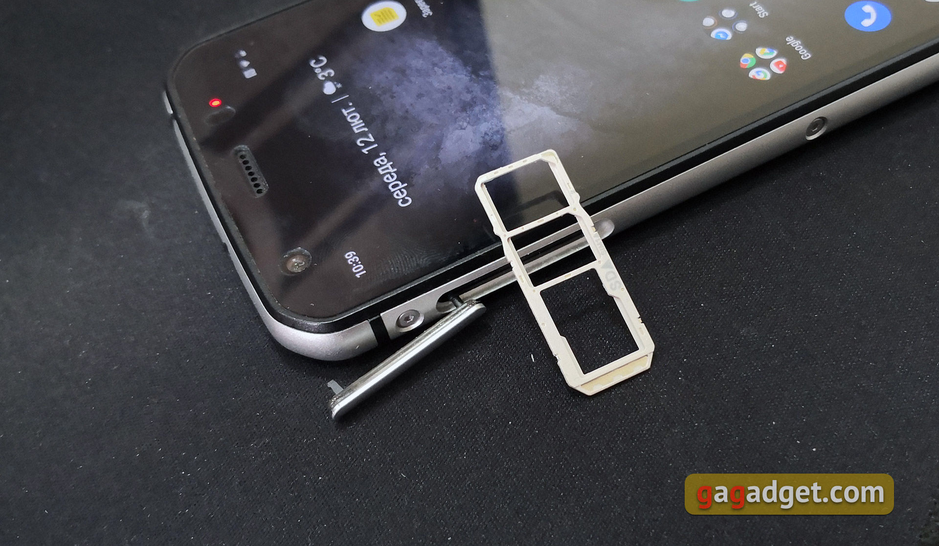 Przegląd CAT S52: „niezniszczalny” smartfon z ludzką twarzą i NFC-10