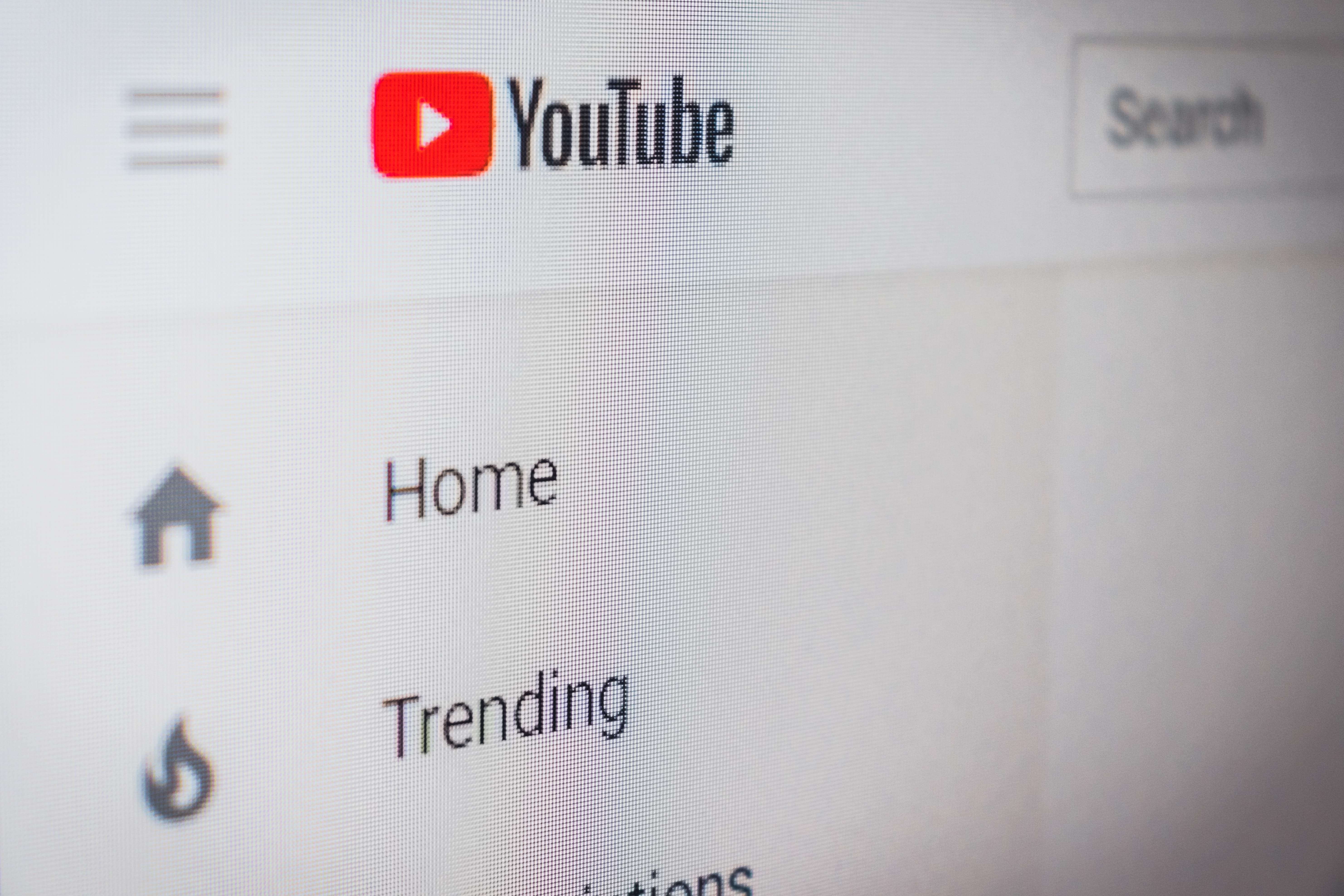 YouTube pozwoli muzykom i aktorom żądać usunięcia dipfake'ów