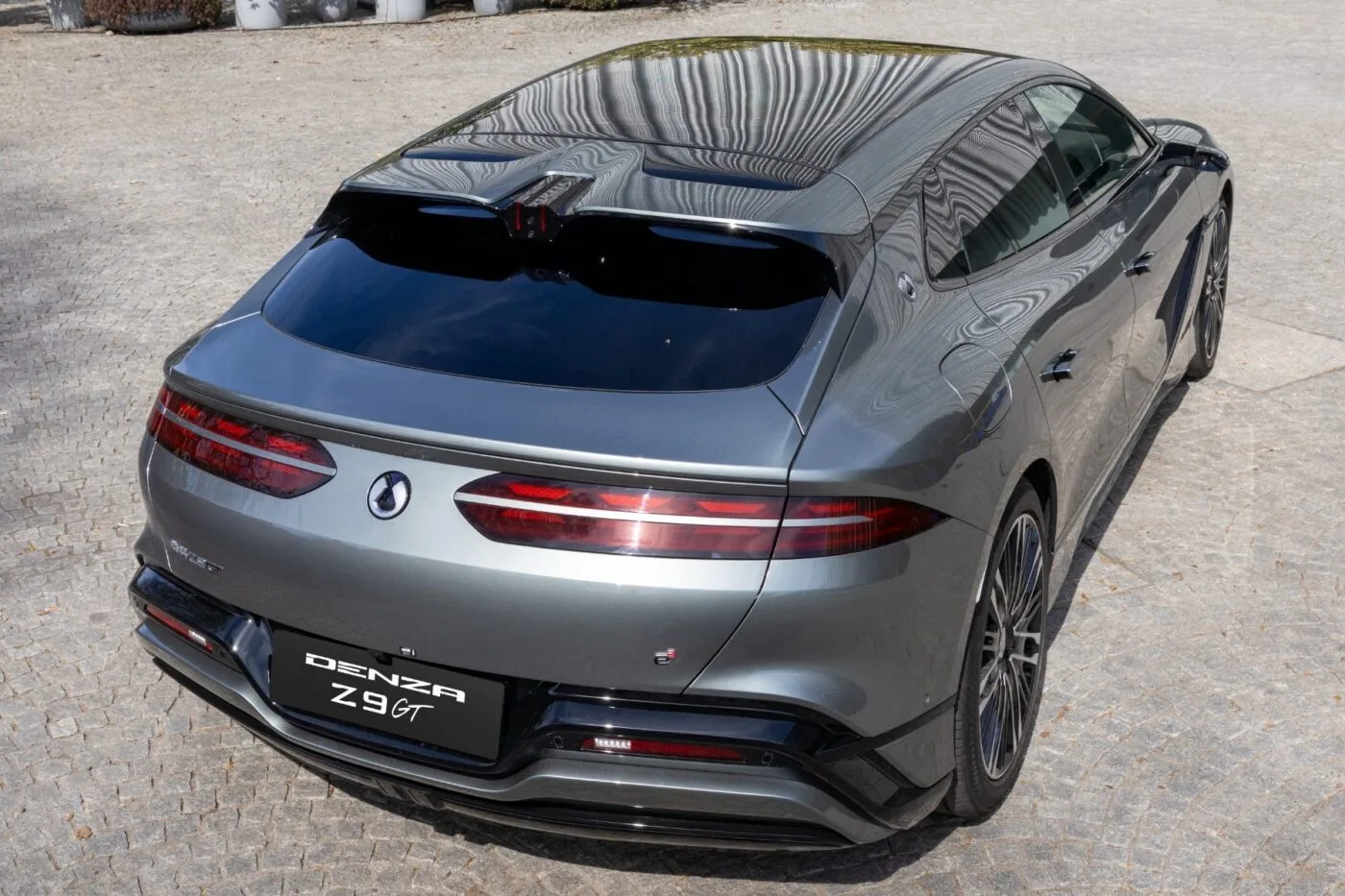 Denza Z9GT na prezentacji Denza Z9GT na prezentacji