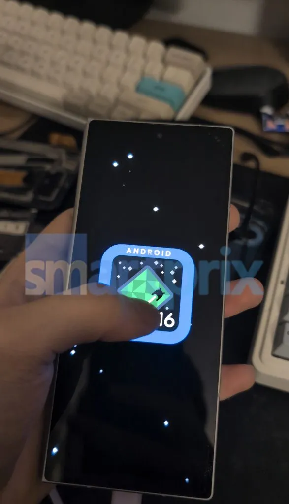 Galaxy Z Fold 6 w trybie Alpha Galaxy Z Fold 6 w trybie Alpha