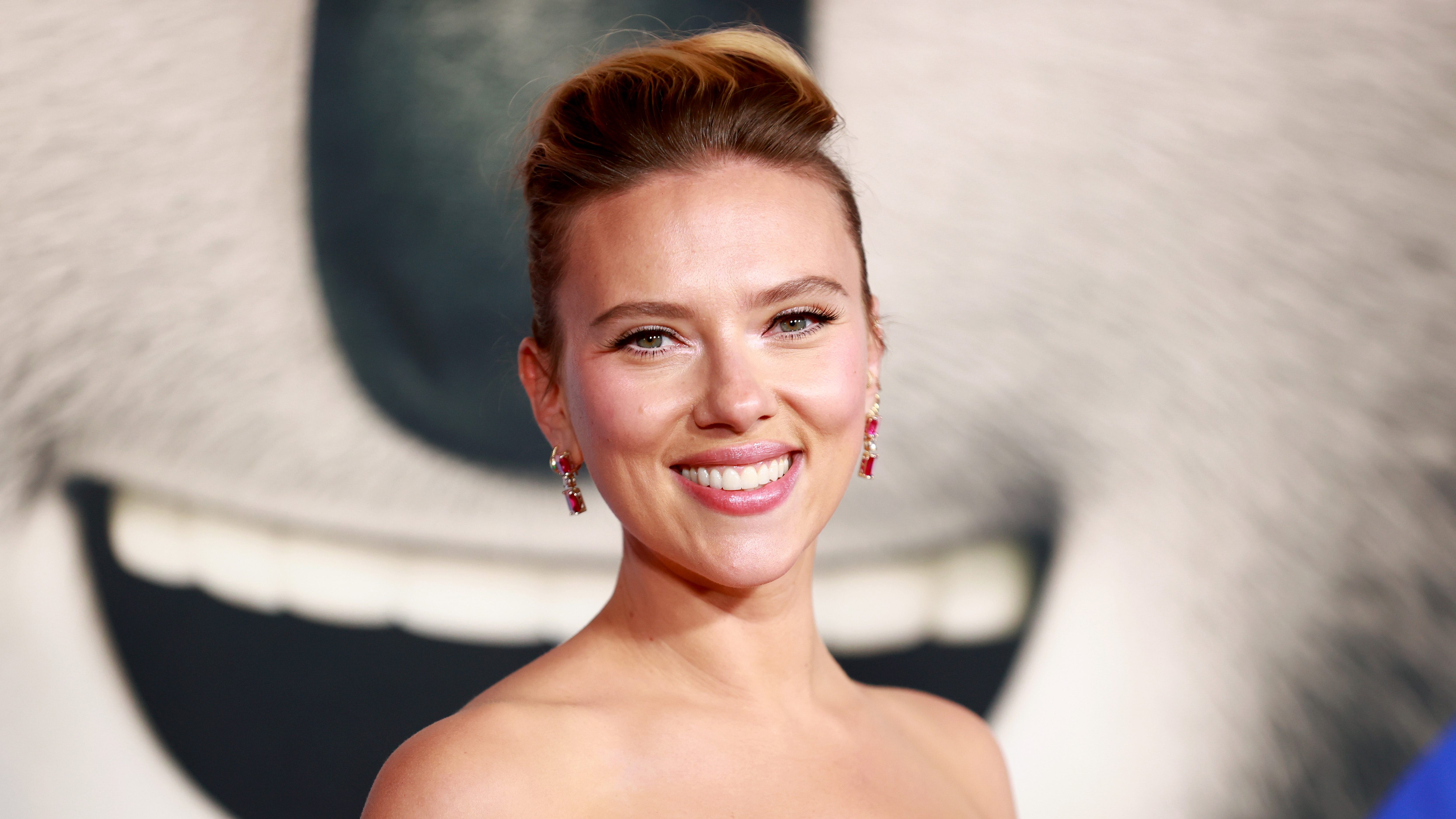 Scarlett Johansson pozywa twórców aplikacji AI za klonowanie jej głosu w reklamach