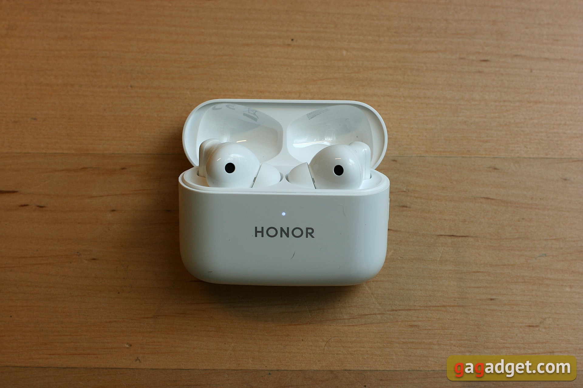 Recenzja TWS Honor Earbuds 2 Lite: Szumiący głośnik w dobrej cenie-19