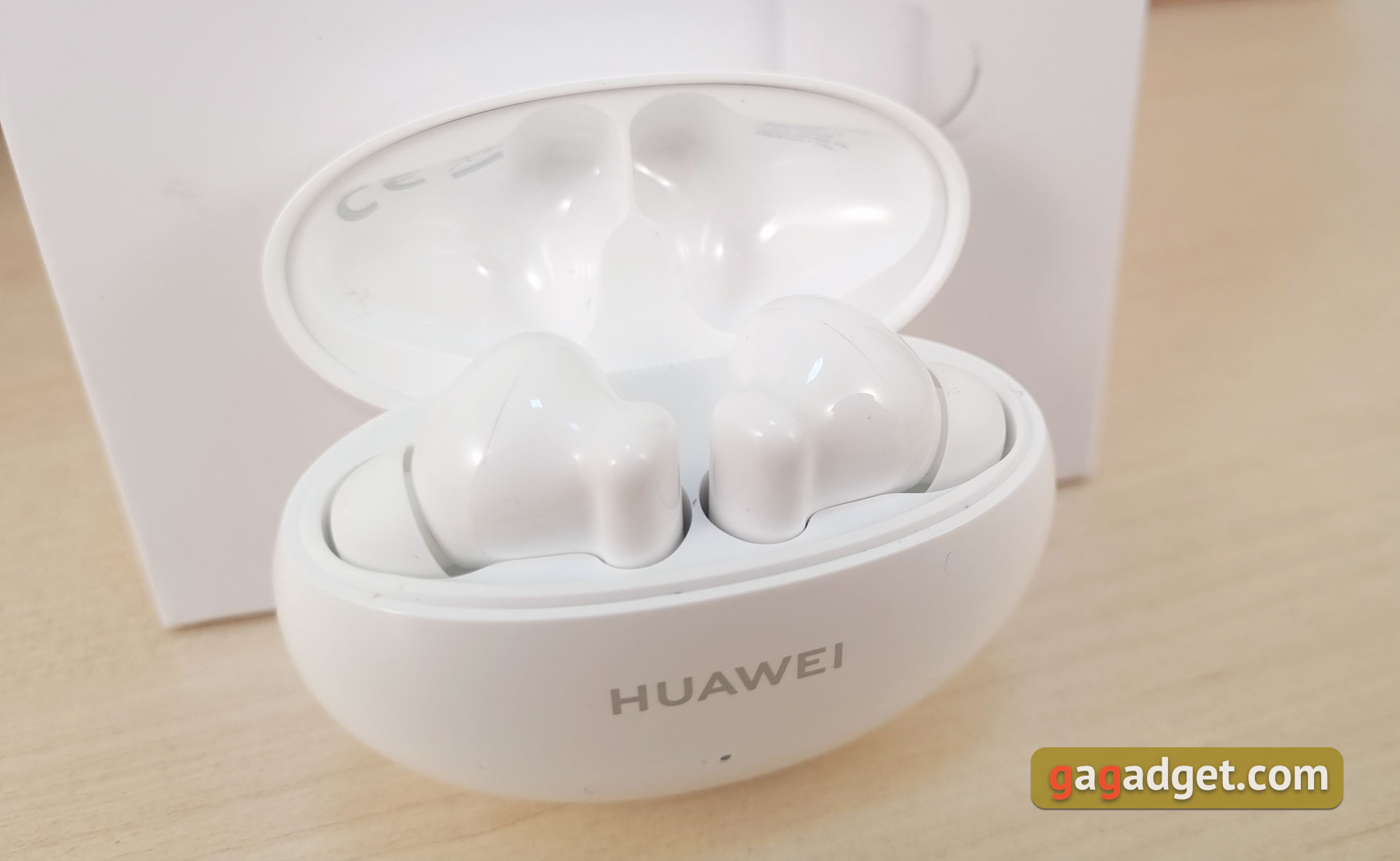 Recenzja Huawei FreeBuds 4i: najlepsze słuchawki- TWS z redukcją szumów za 300 złotych-11