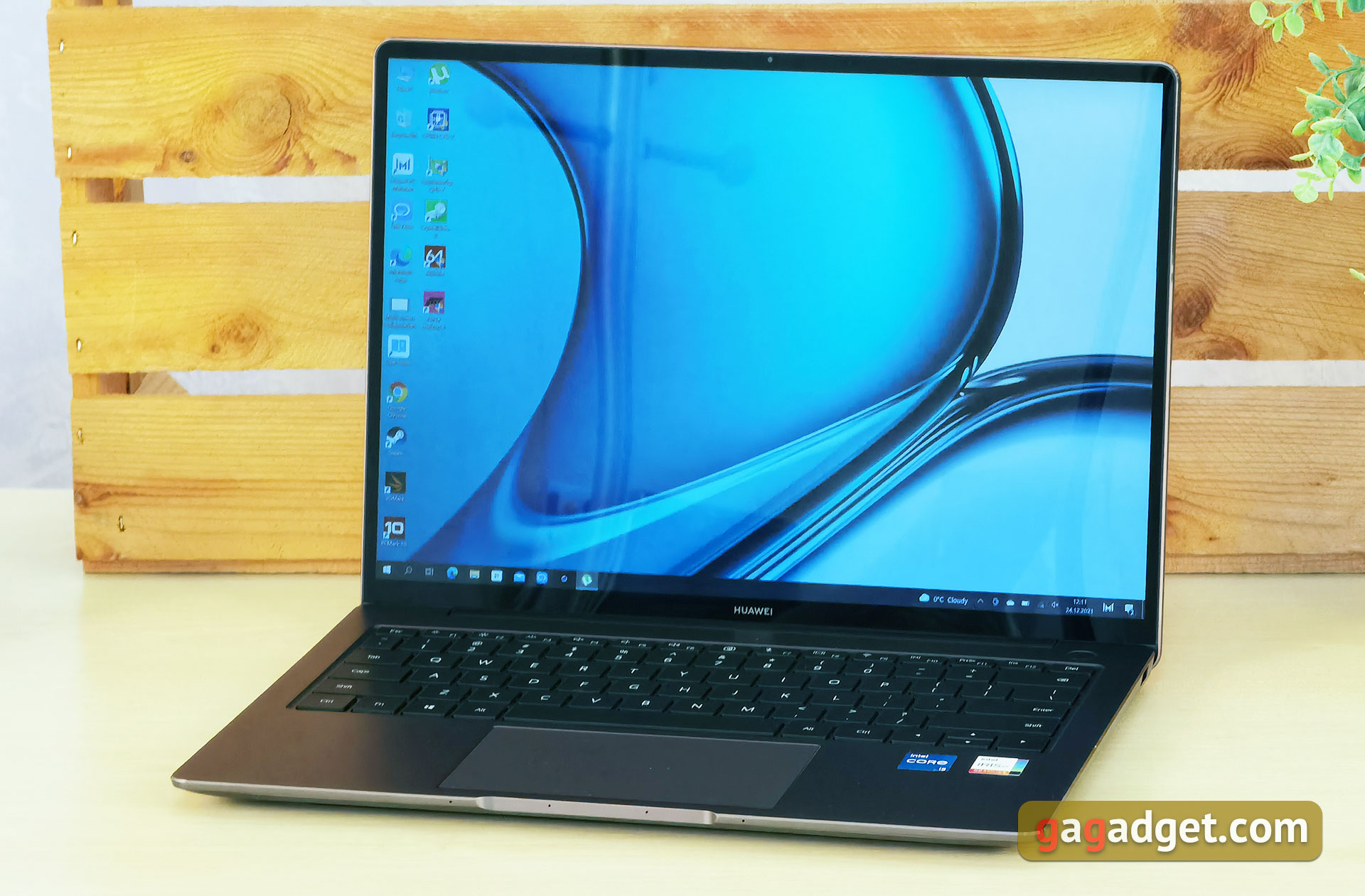 Recenzja Huawei MateBook 14s: laptop Huawei z usługami Google i szybkim ekranem