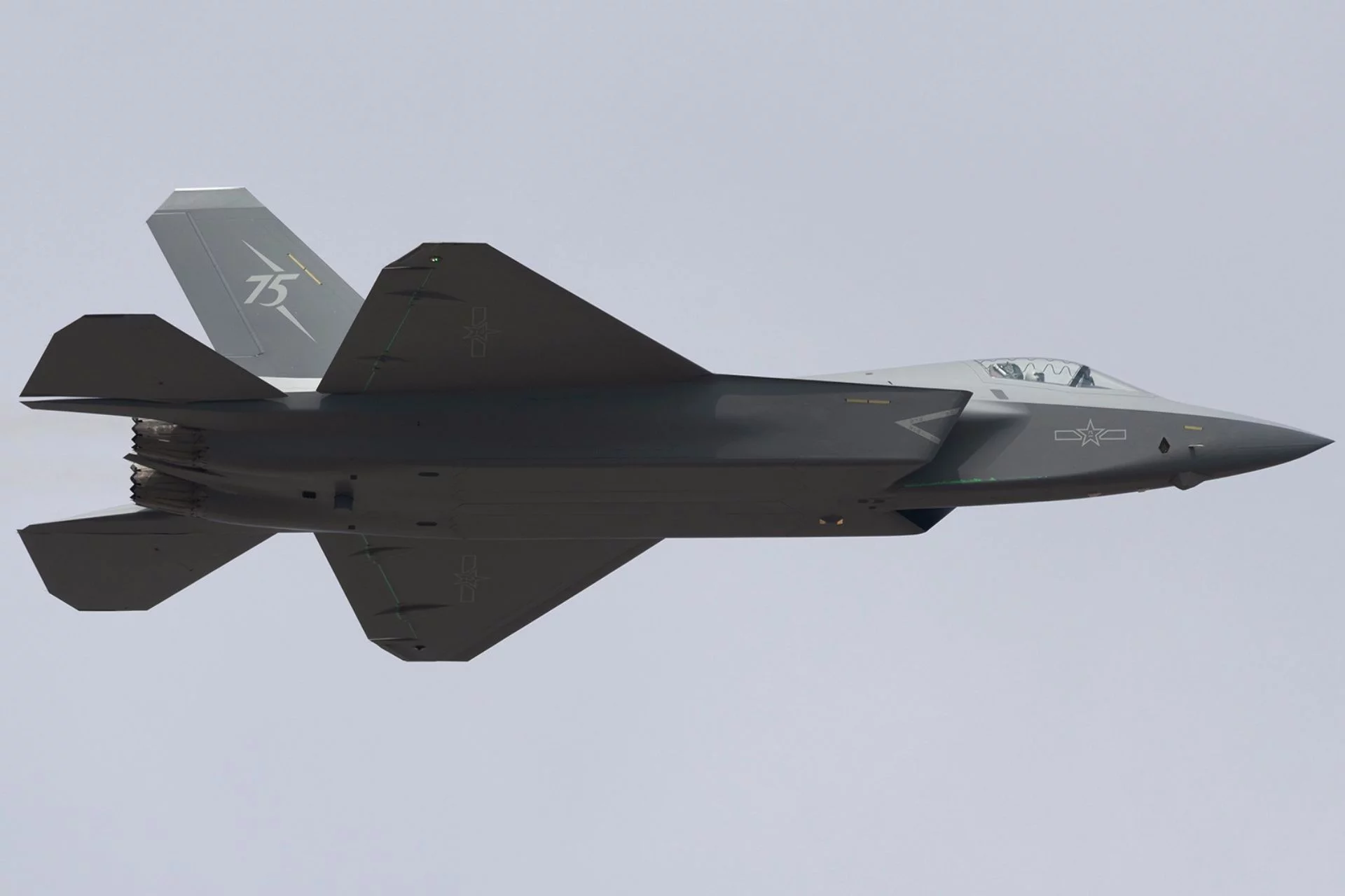 Perspektywy chińskiego myśliwca J-35