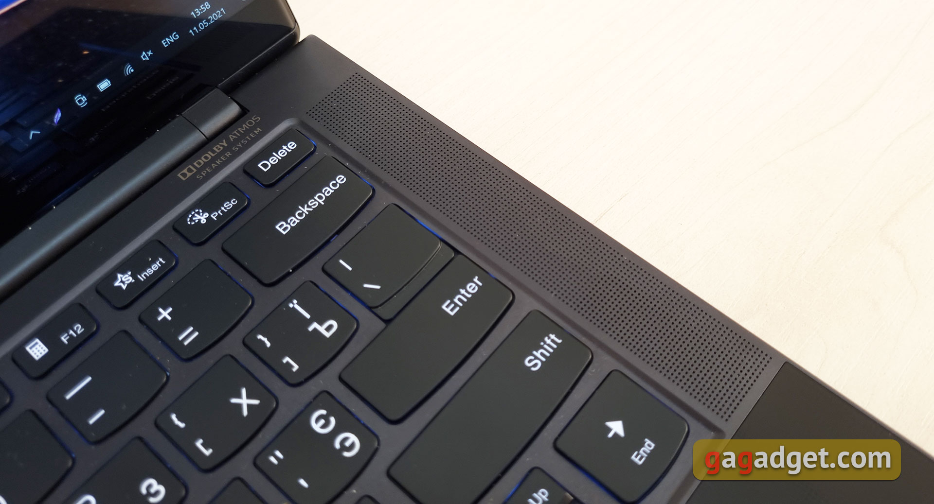 Recenzja laptopa Lenovo Yoga Slim 9i: Business Command Center-18
