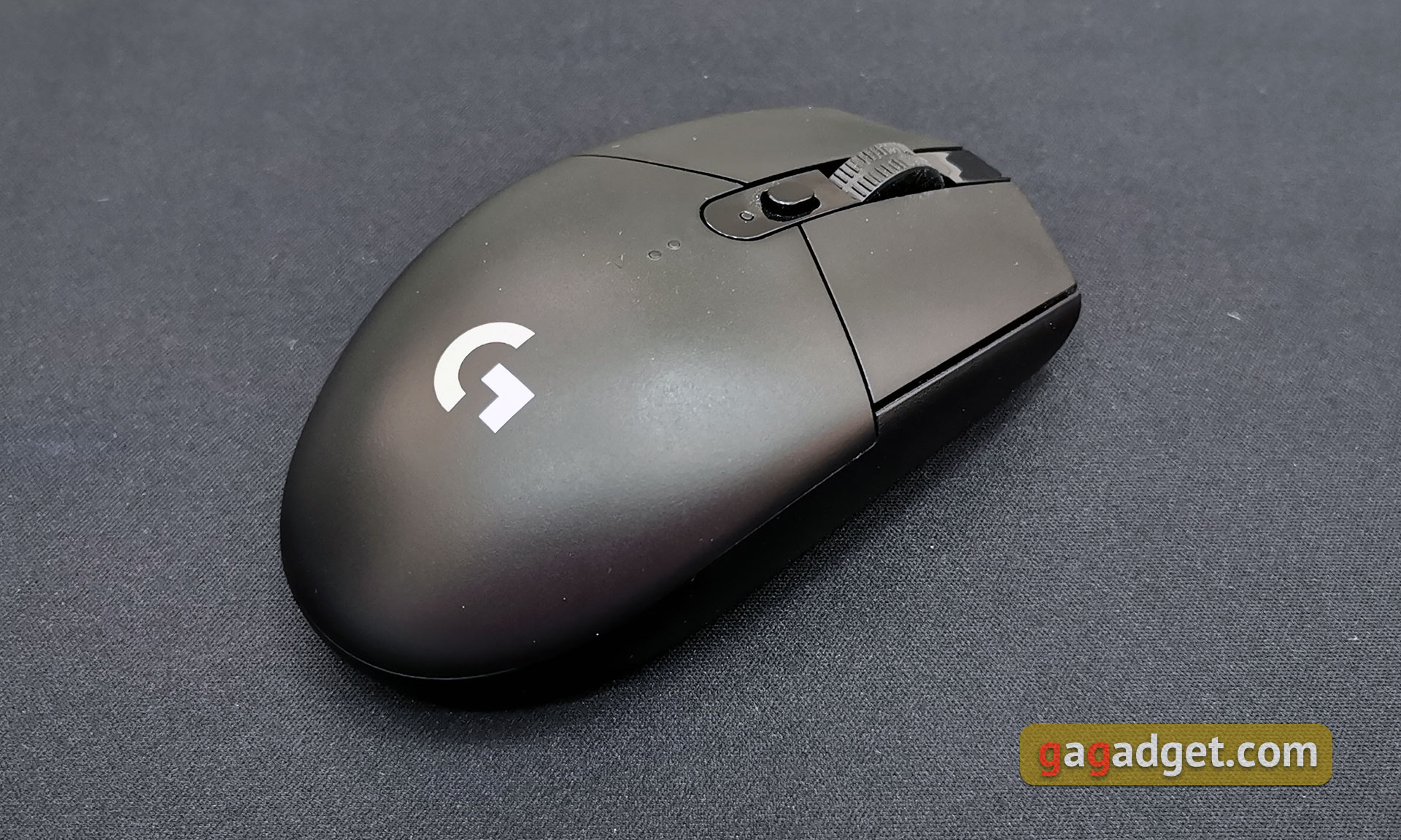 Przegląd Logitech G305 Lightspeed: bezprzewodową mysz dla graczy z doskonałym czujnikiem-2